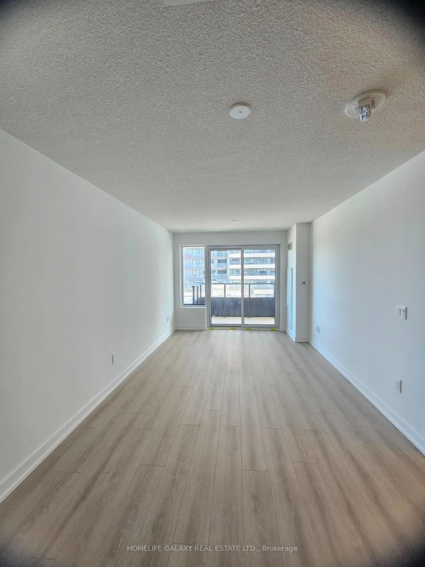 Photo 3 of Unit 806, 1435 Celebration Drive, Pickering, Bay Ridges — HOMEH