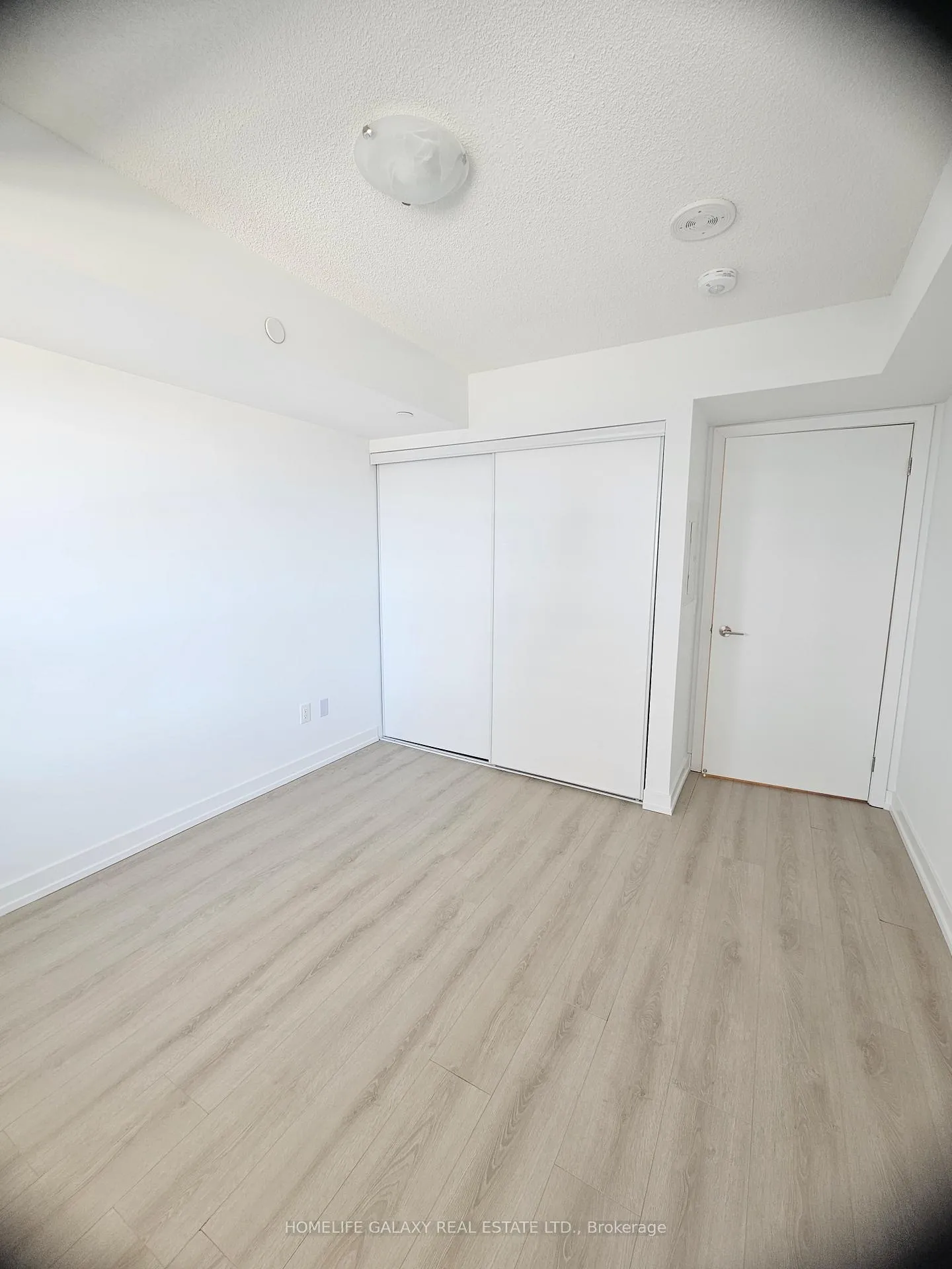 Photo 8 of Unit 806, 1435 Celebration Drive, Pickering, Bay Ridges — HOMEH