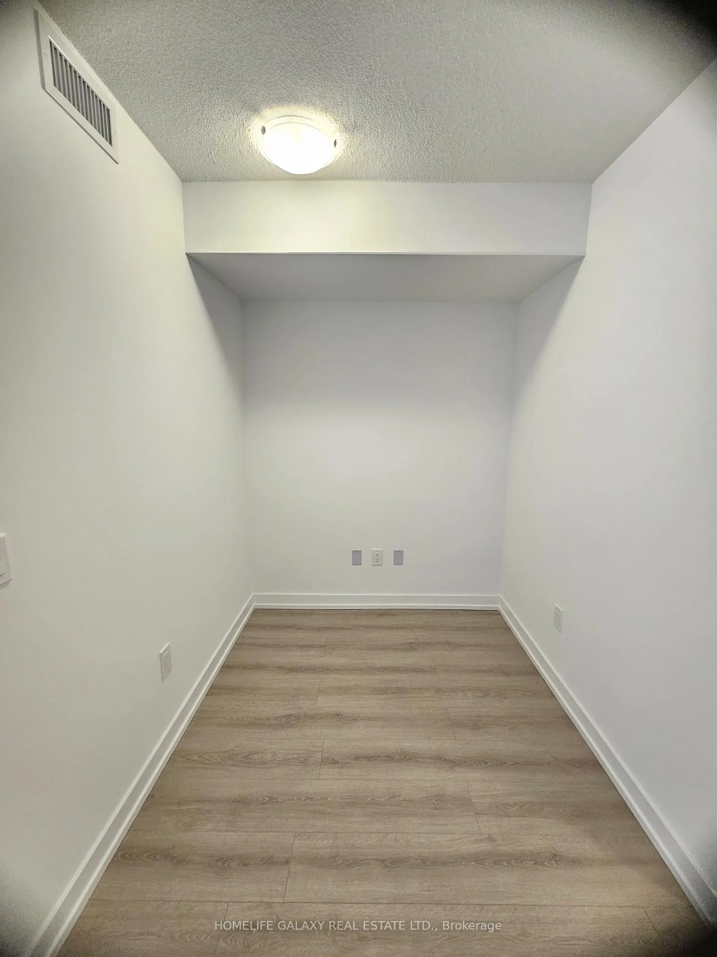 Photo 9 of Unit 806, 1435 Celebration Drive, Pickering, Bay Ridges — HOMEH