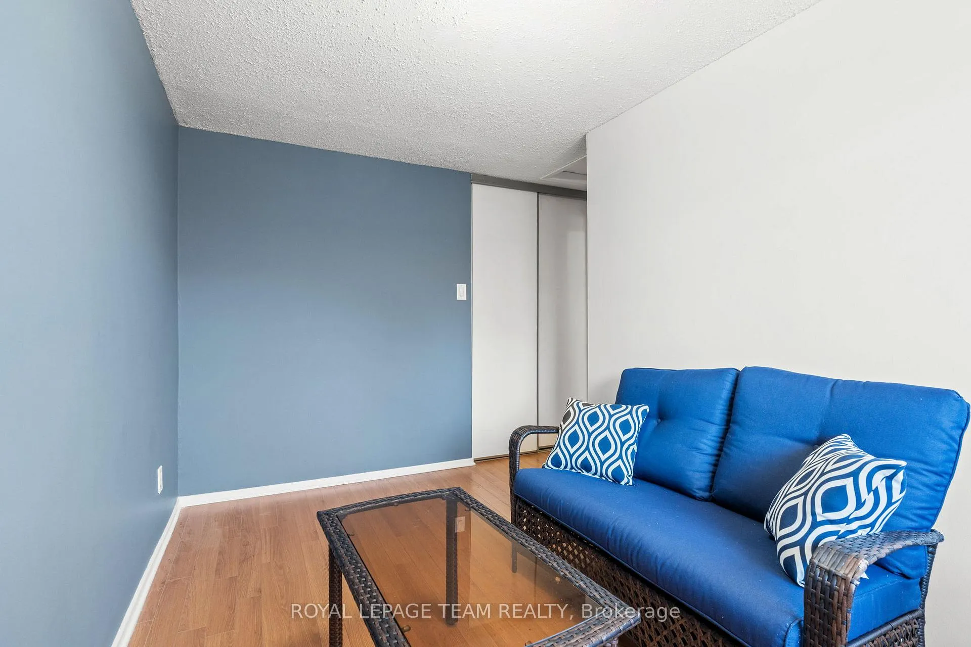 Photo 16 of 3893 B Old Richmond Road, Ottawa, Arbeatha Park — HOMEH
