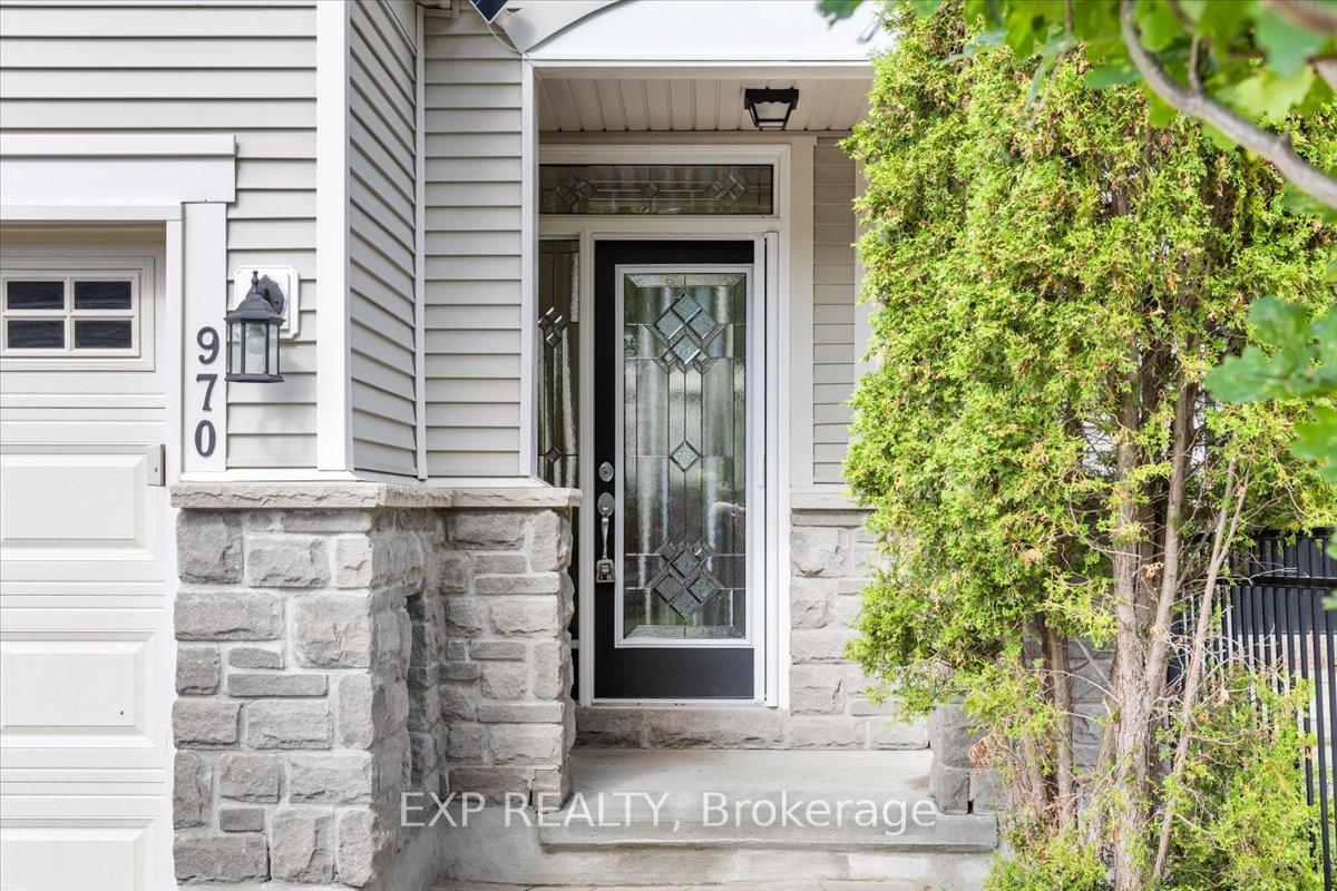 Photo 2 of 970 Caldermill Private, Ottawa, Barrhaven - Stonebridge — HOMEH