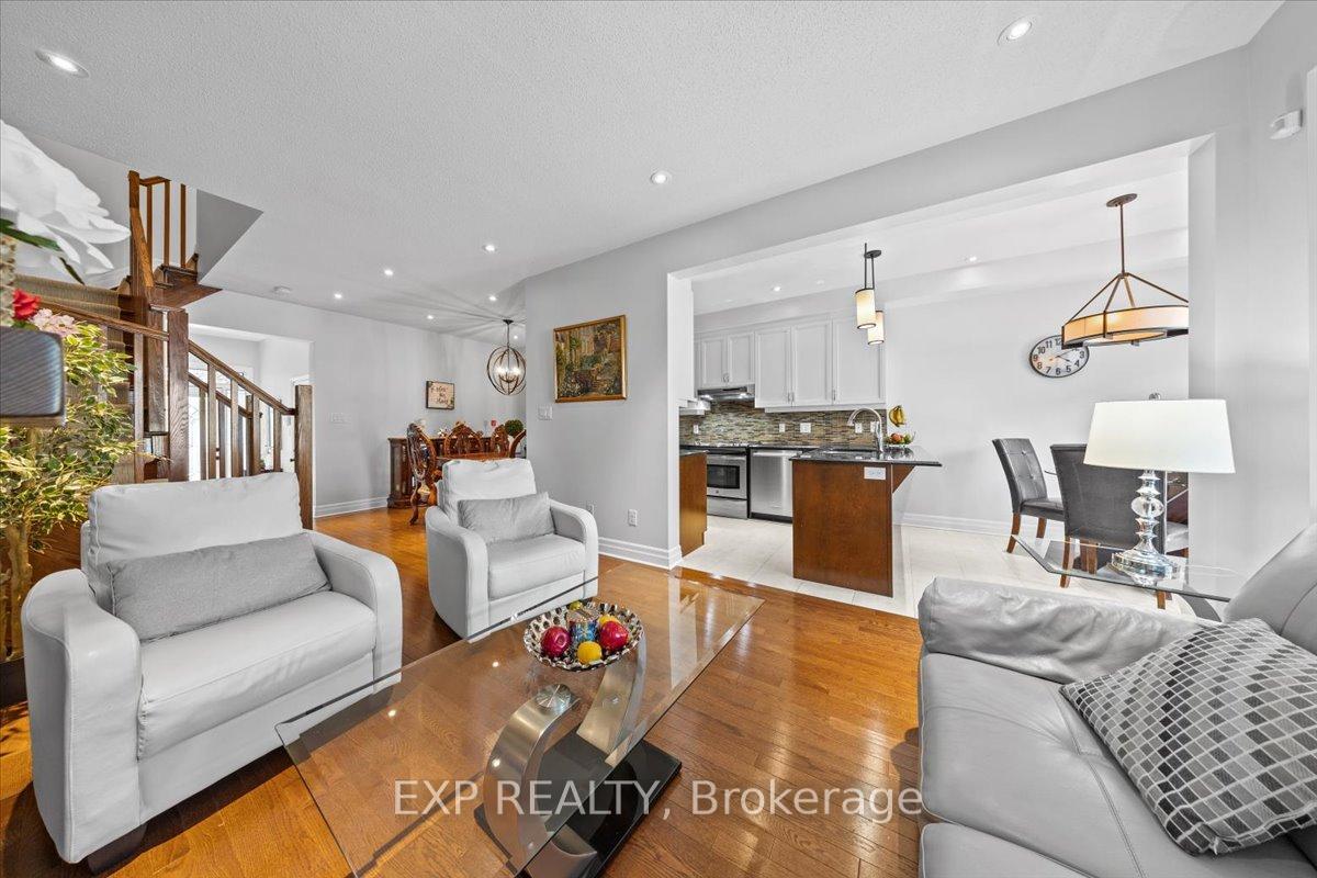 Photo 8 of 970 Caldermill Private, Ottawa, Barrhaven - Stonebridge — HOMEH