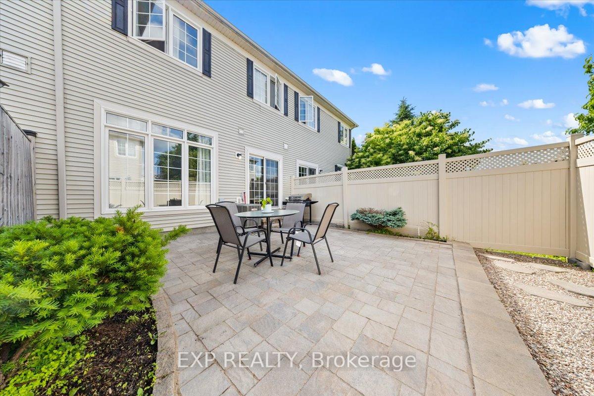 Photo 21 of 970 Caldermill Private, Ottawa, Barrhaven - Stonebridge — HOMEH