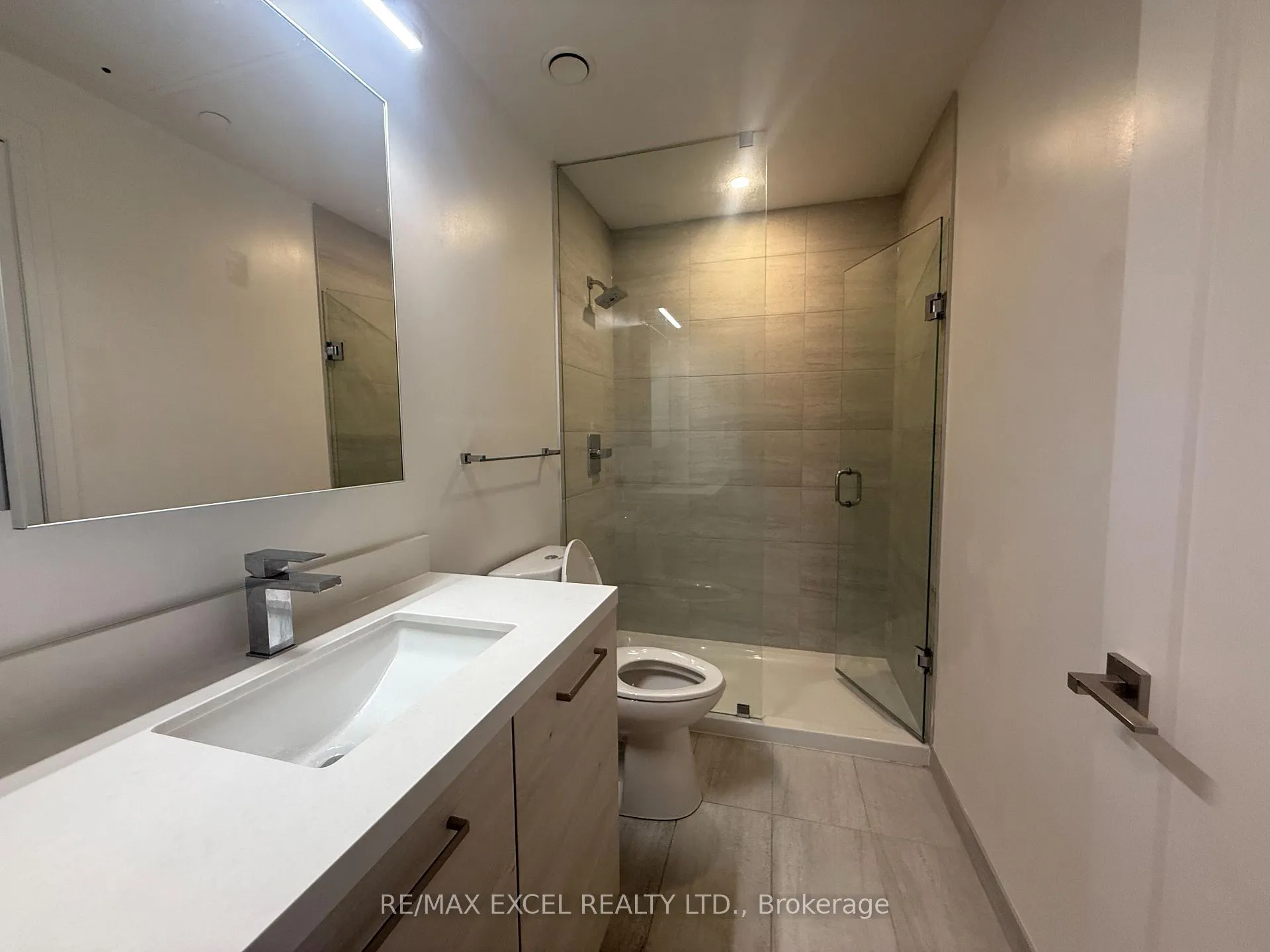 Photo 7 of Unit 1501, 38 Gandhi Lane, Markham, Commerce Valley — HOMEH