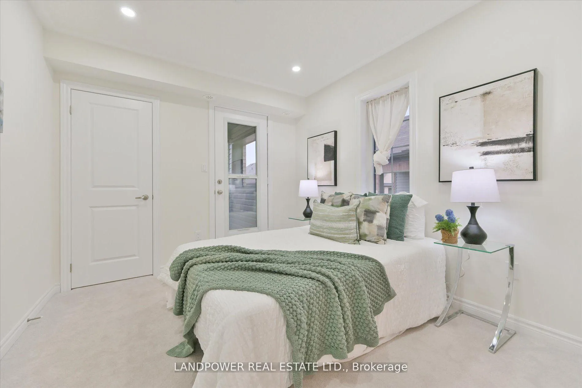 Photo 23 of 125 Frederick Wilson Avenue, Markham, Cornell — HOMEH