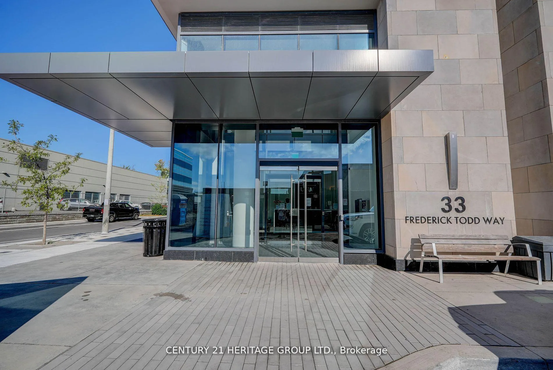 Photo 3 of Unit 1504, 33 Frederick Todd Way, Toronto, Thorncliffe Park — HOMEH
