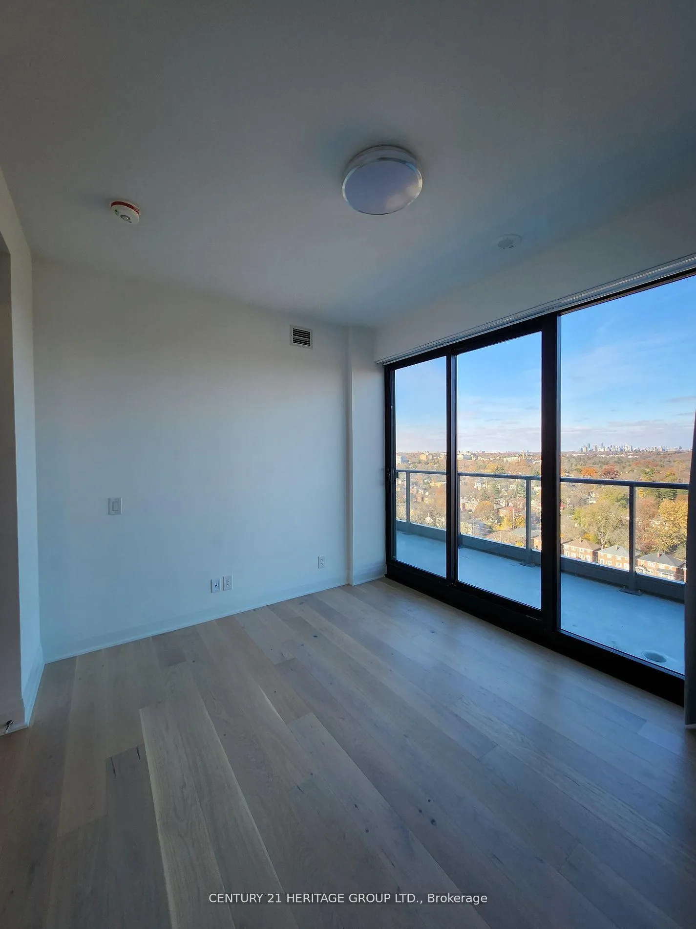 Photo 30 of Unit 1504, 33 Frederick Todd Way, Toronto, Thorncliffe Park — HOMEH