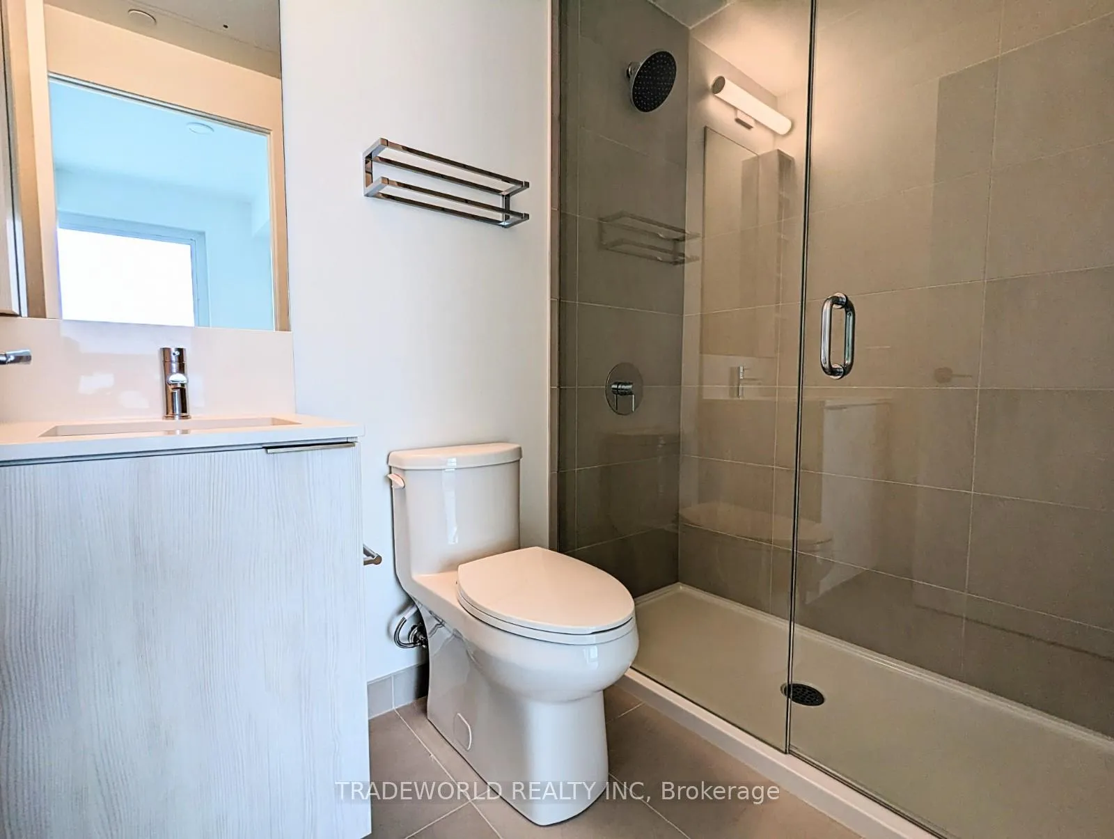 Photo 13 of Unit 2206, 7890 Jane Street, Vaughan, Vaughan Corporate Centre — HOMEH