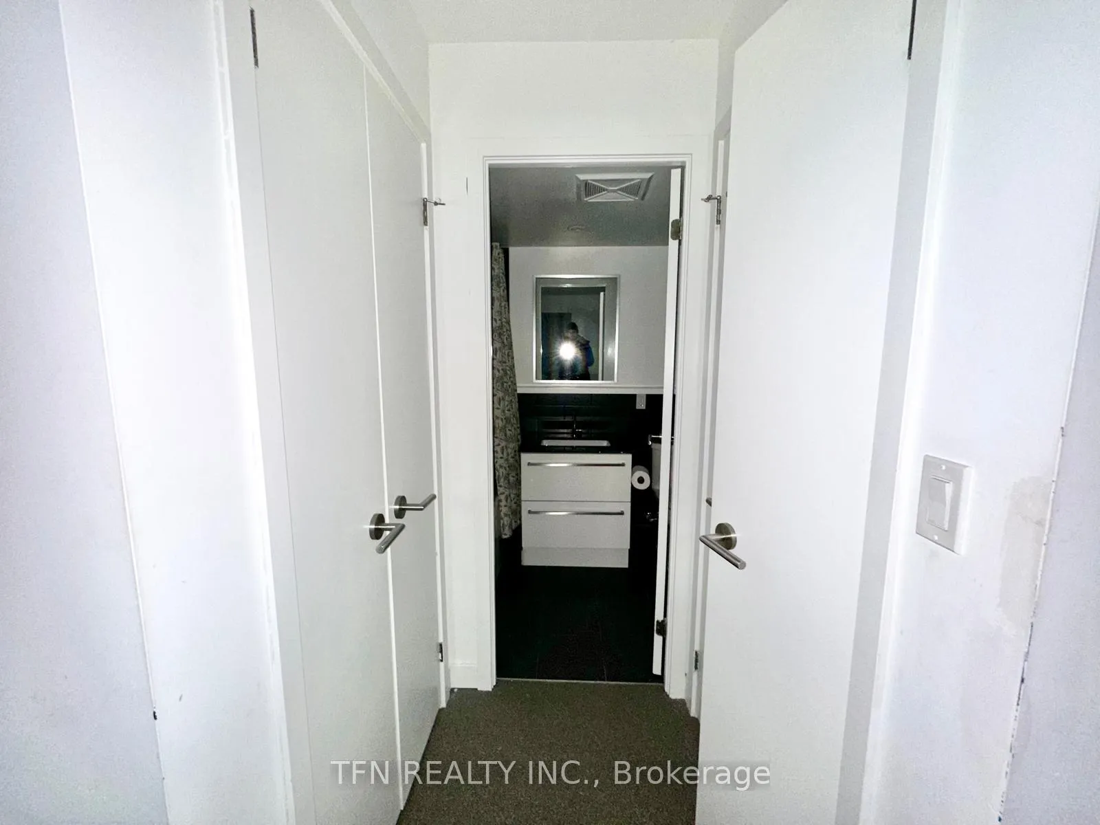 Photo 9 of Unit 1018, 120 Varna Drive, Toronto, Englemount-Lawrence — HOMEH