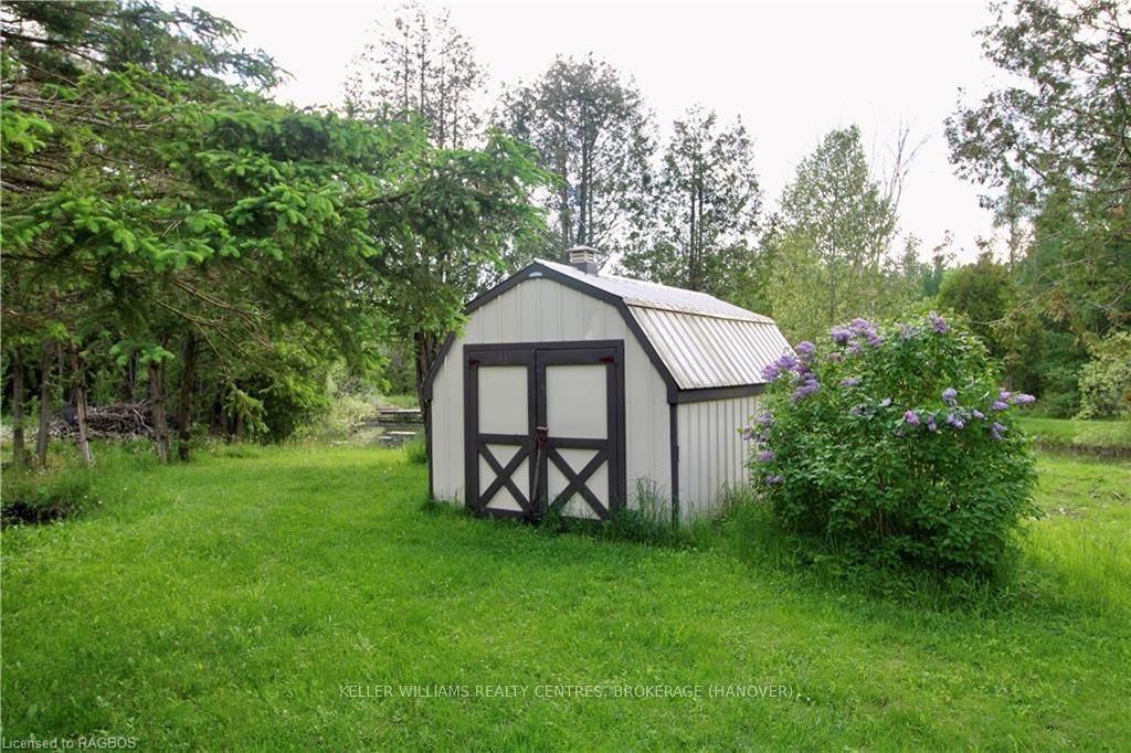Photo 8 of 315338 Highway 6, Chatsworth — HOMEH