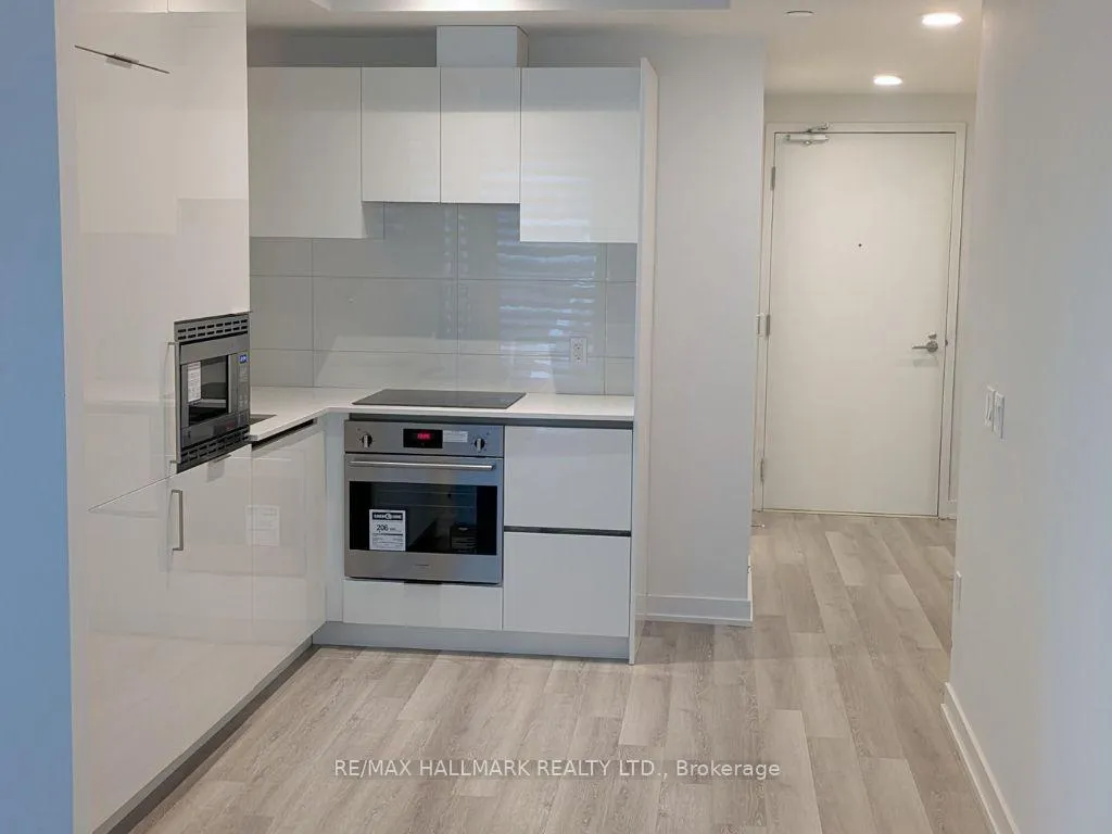 Photo 4 of Unit 2405, 238 Simcoe Street, Toronto, Kensington-Chinatown — HOMEH