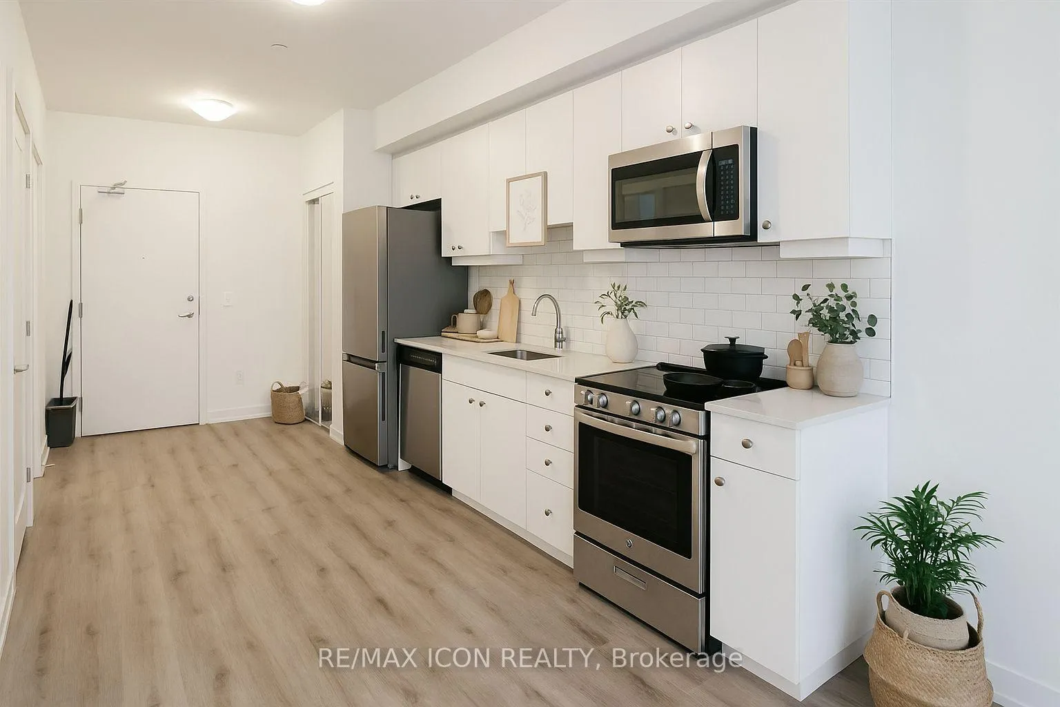 Photo 4 of Unit 410, 243 Northfield Drive E, Waterloo — HOMEH