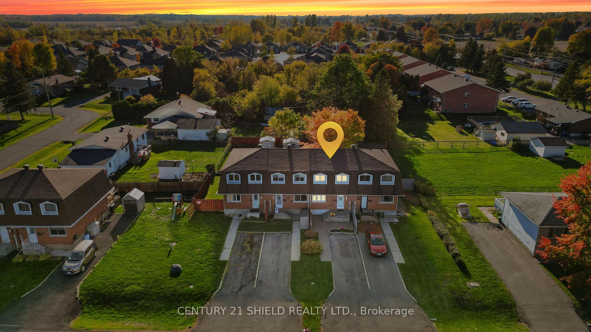 Photo 3 of 3324 Cadeb Avenue, Cornwall — HOMEH