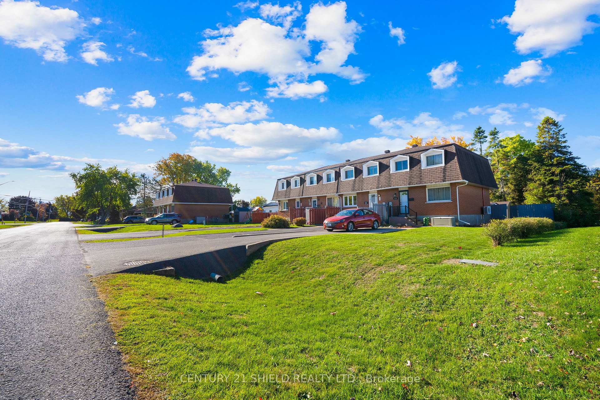 Photo 7 of 3324 Cadeb Avenue, Cornwall — HOMEH