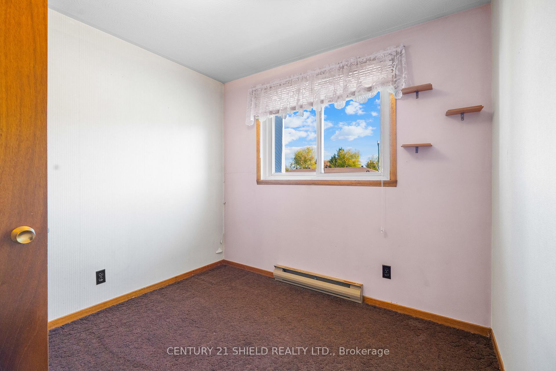 Photo 33 of 3324 Cadeb Avenue, Cornwall — HOMEH