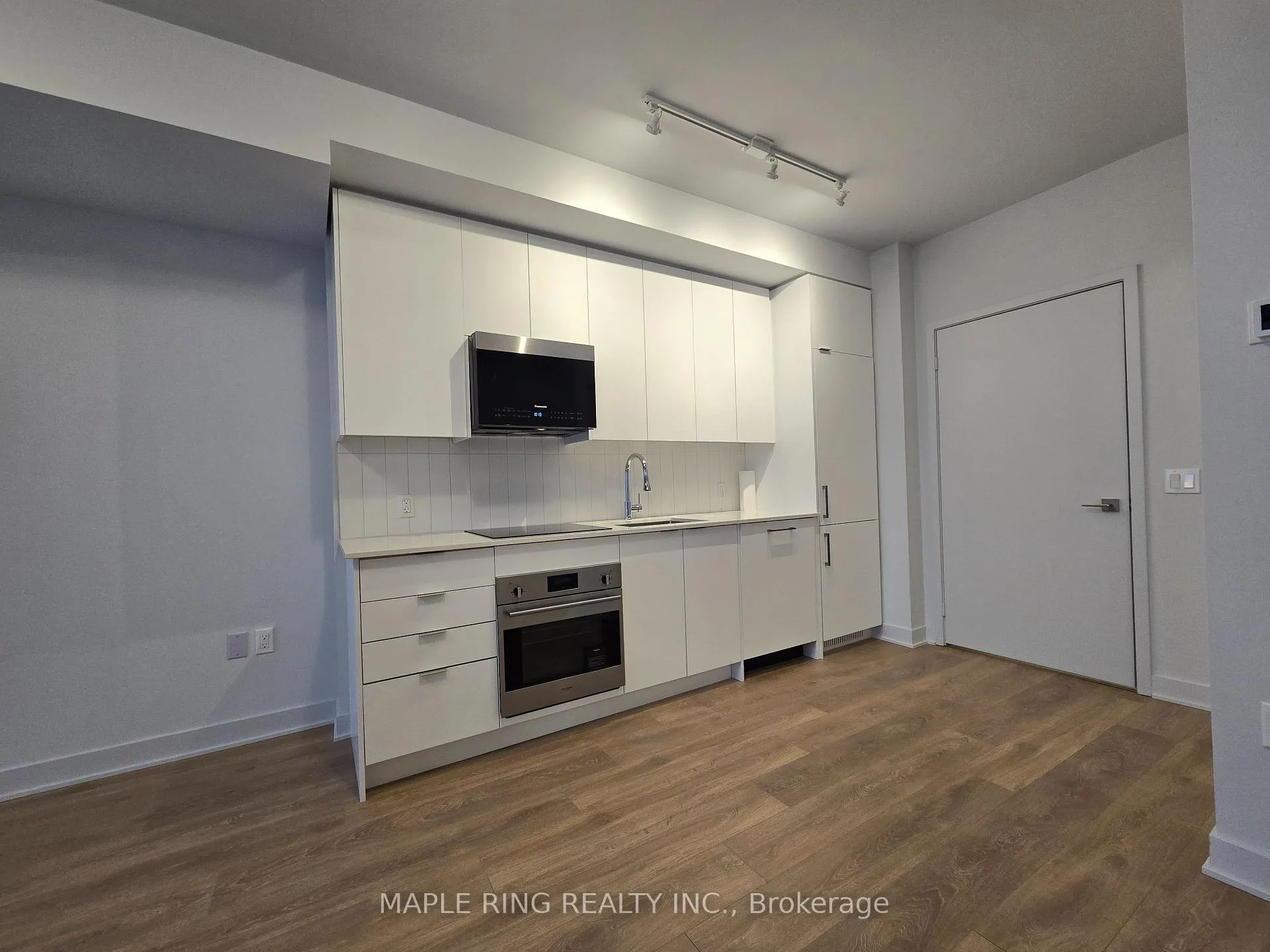 Photo 1 of Unit 3406, 2920 Highway 7 Road, Vaughan, Concord — HOMEH