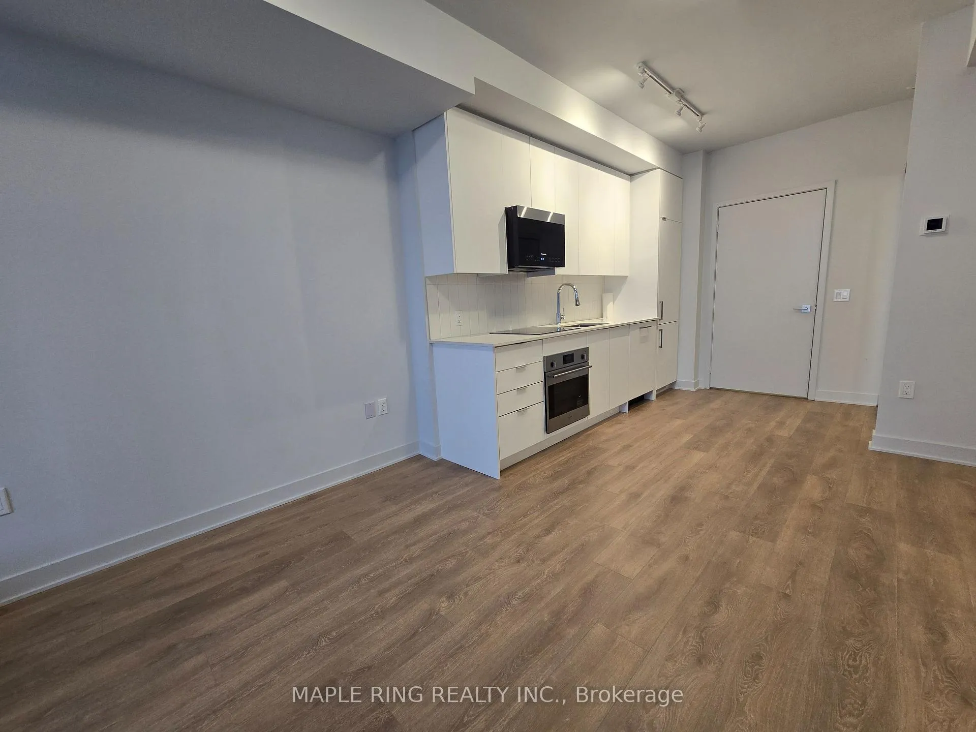 Photo 2 of Unit 3406, 2920 Highway 7 Road, Vaughan, Concord — HOMEH