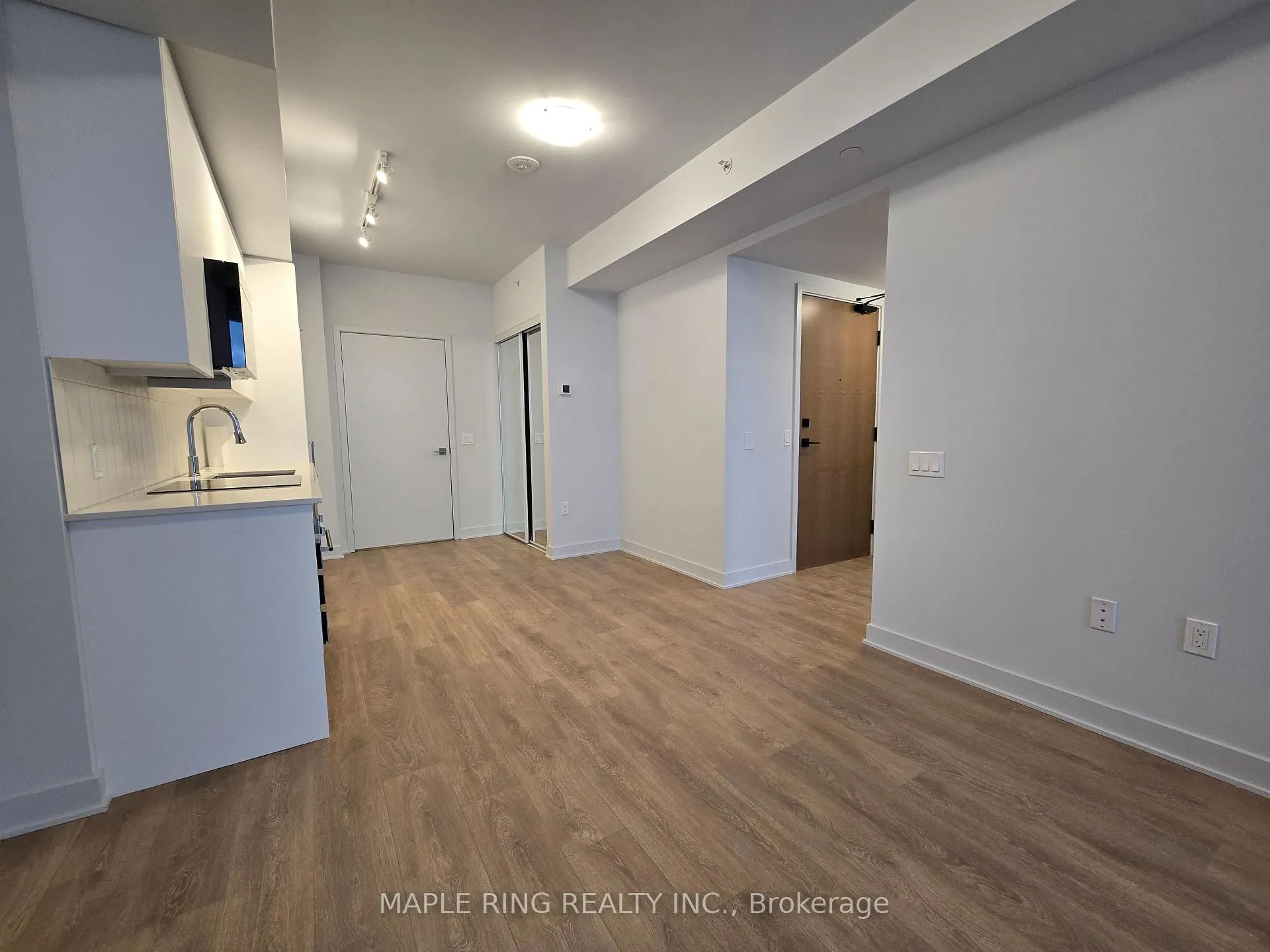 Photo 3 of Unit 3406, 2920 Highway 7 Road, Vaughan, Concord — HOMEH