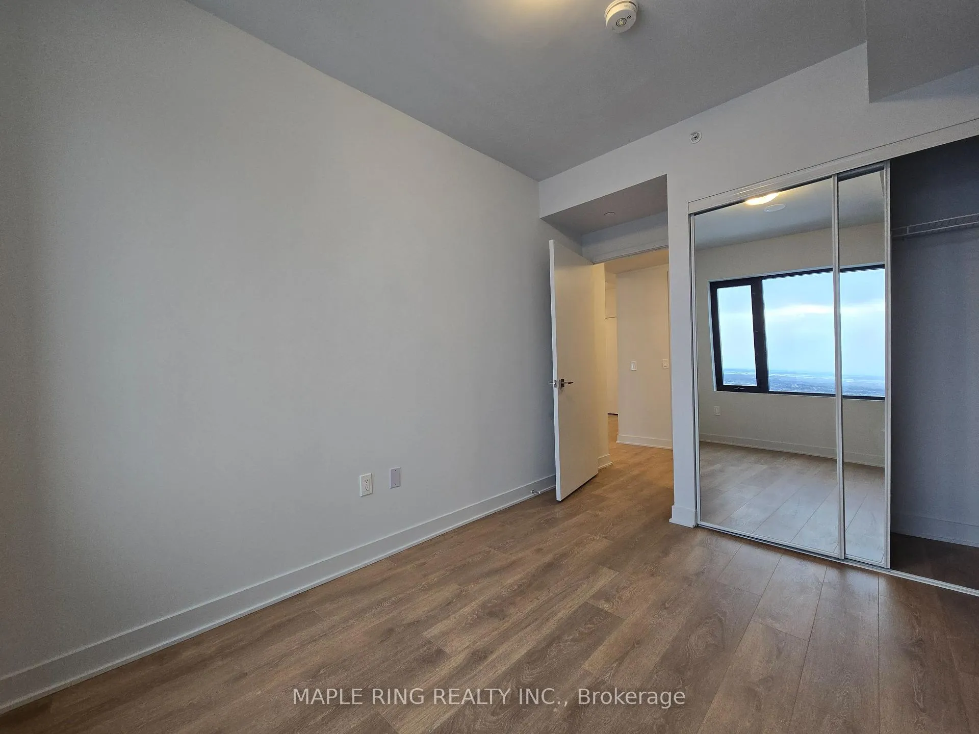 Photo 7 of Unit 3406, 2920 Highway 7 Road, Vaughan, Concord — HOMEH