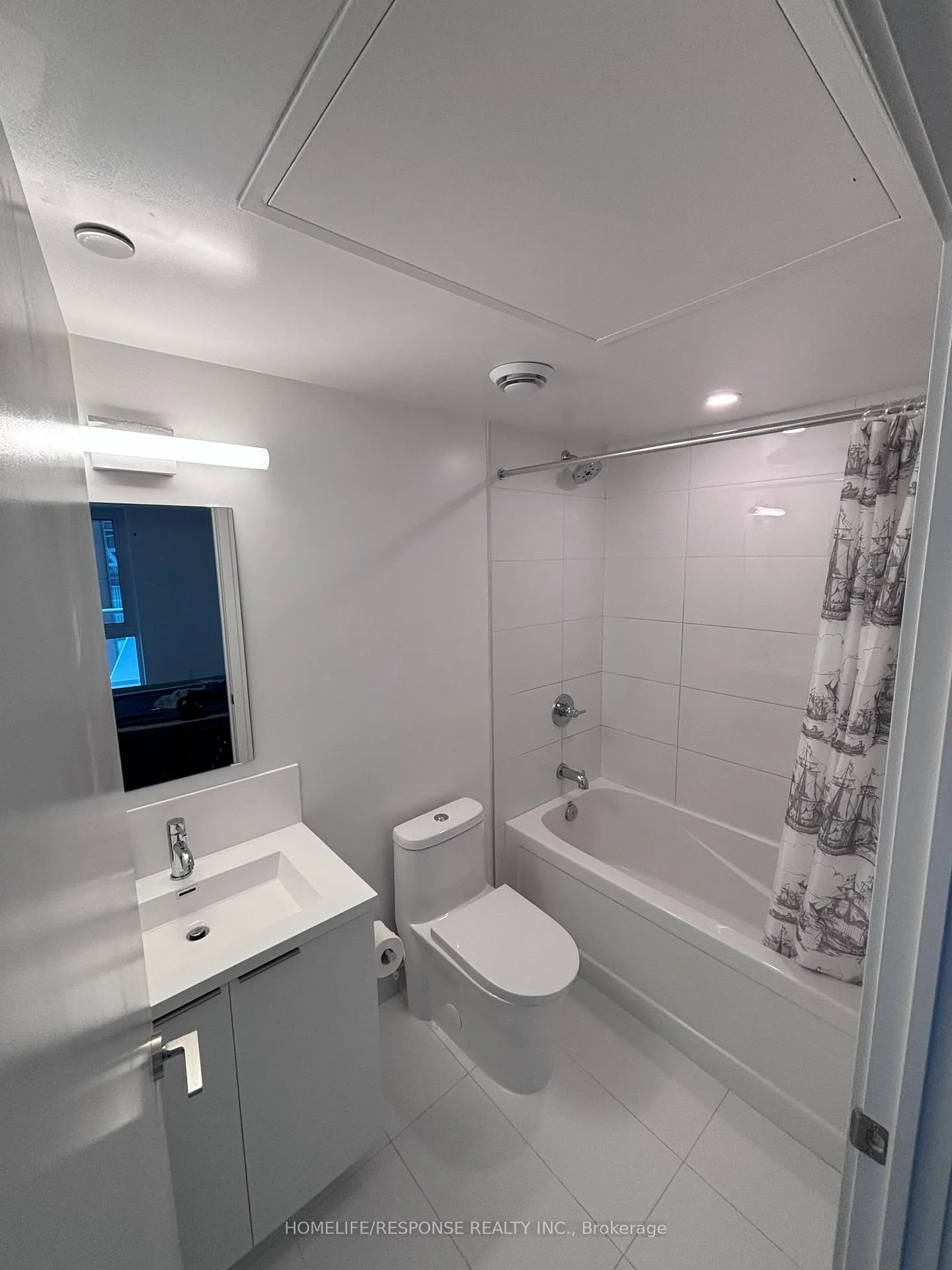 Photo 5 of Unit 2620, 230 Simcoe Street, Toronto, Kensington-Chinatown — HOMEH