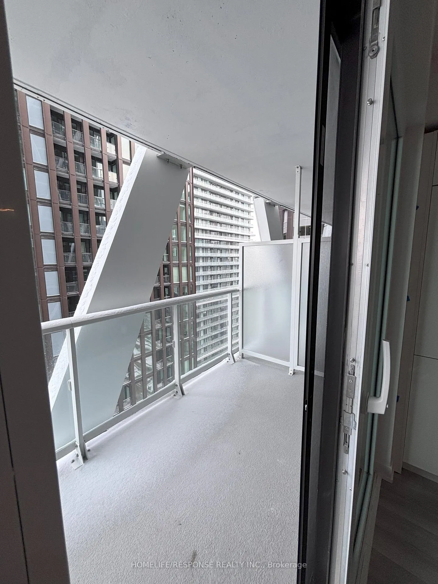 Photo 9 of Unit 2620, 230 Simcoe Street, Toronto, Kensington-Chinatown — HOMEH