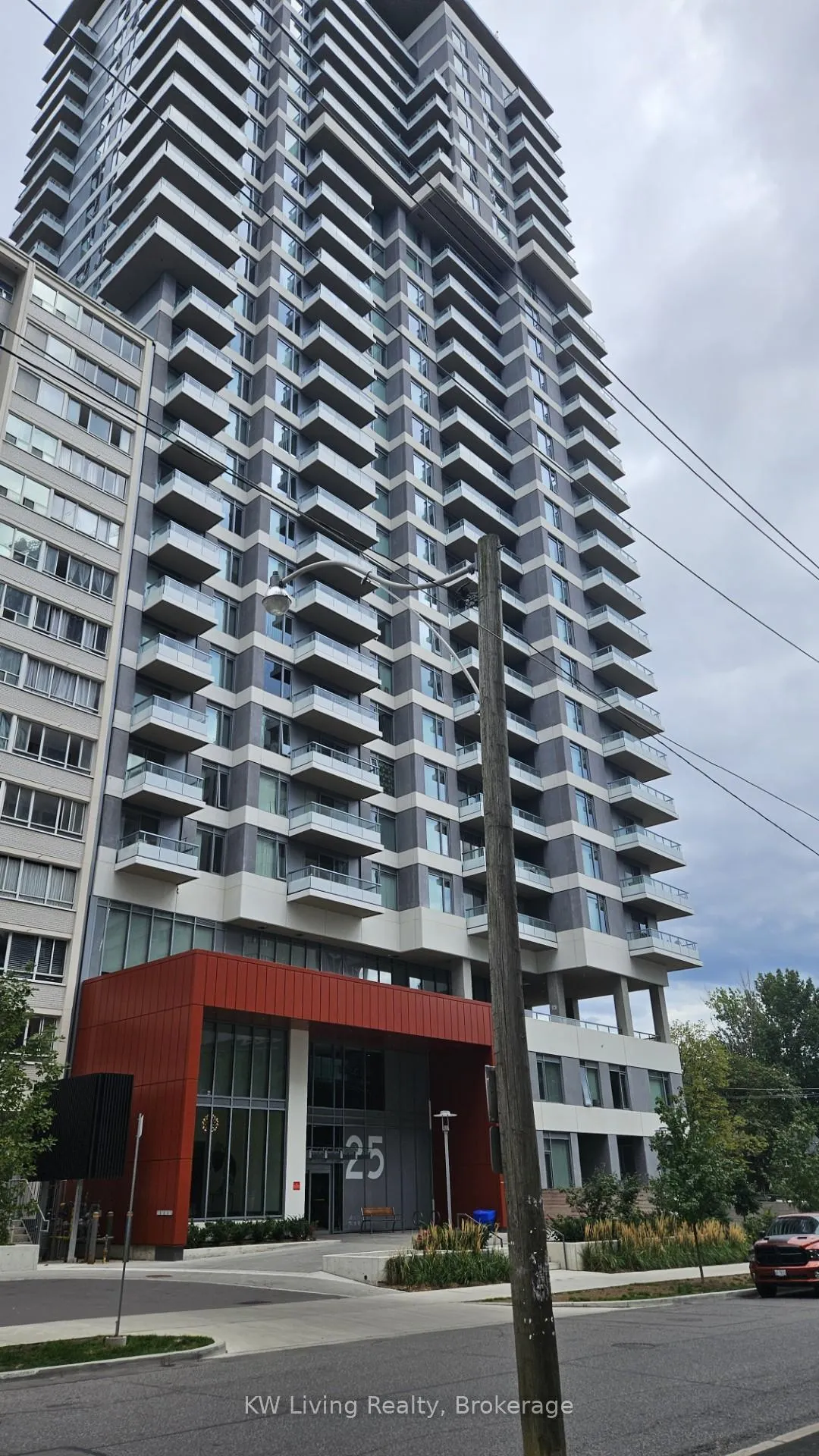 Photo 1 of Unit 903, 25 Holly Street, Toronto, Mount Pleasant West — HOMEH