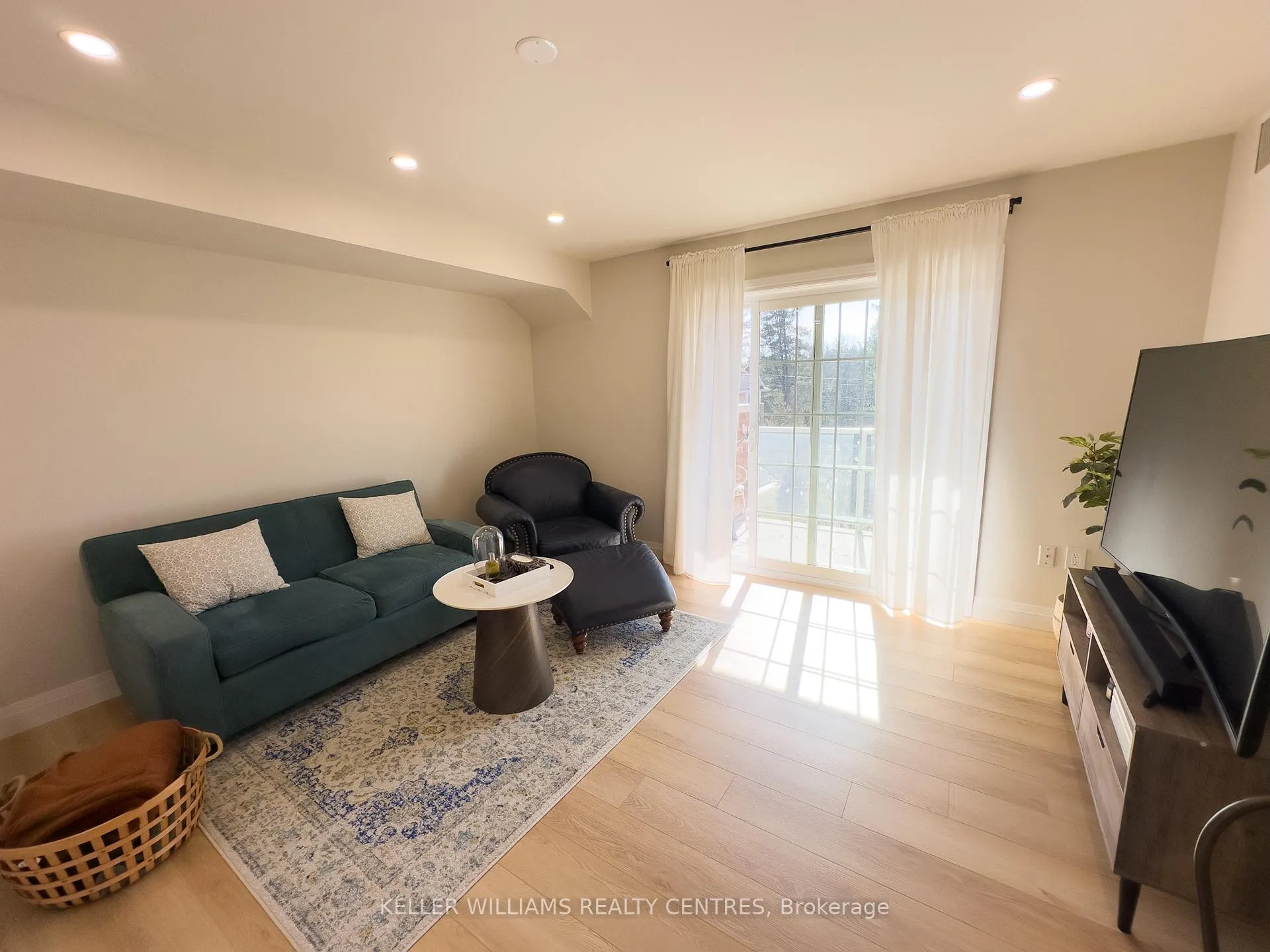 Photo 2 of Unit 26, 41 Coulter Street, Barrie, Bayfield — HOMEH