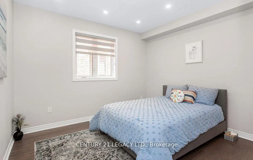 Photo 42 of 35 Farringdon Crescent, Brampton, Northwest Brampton — HOMEH