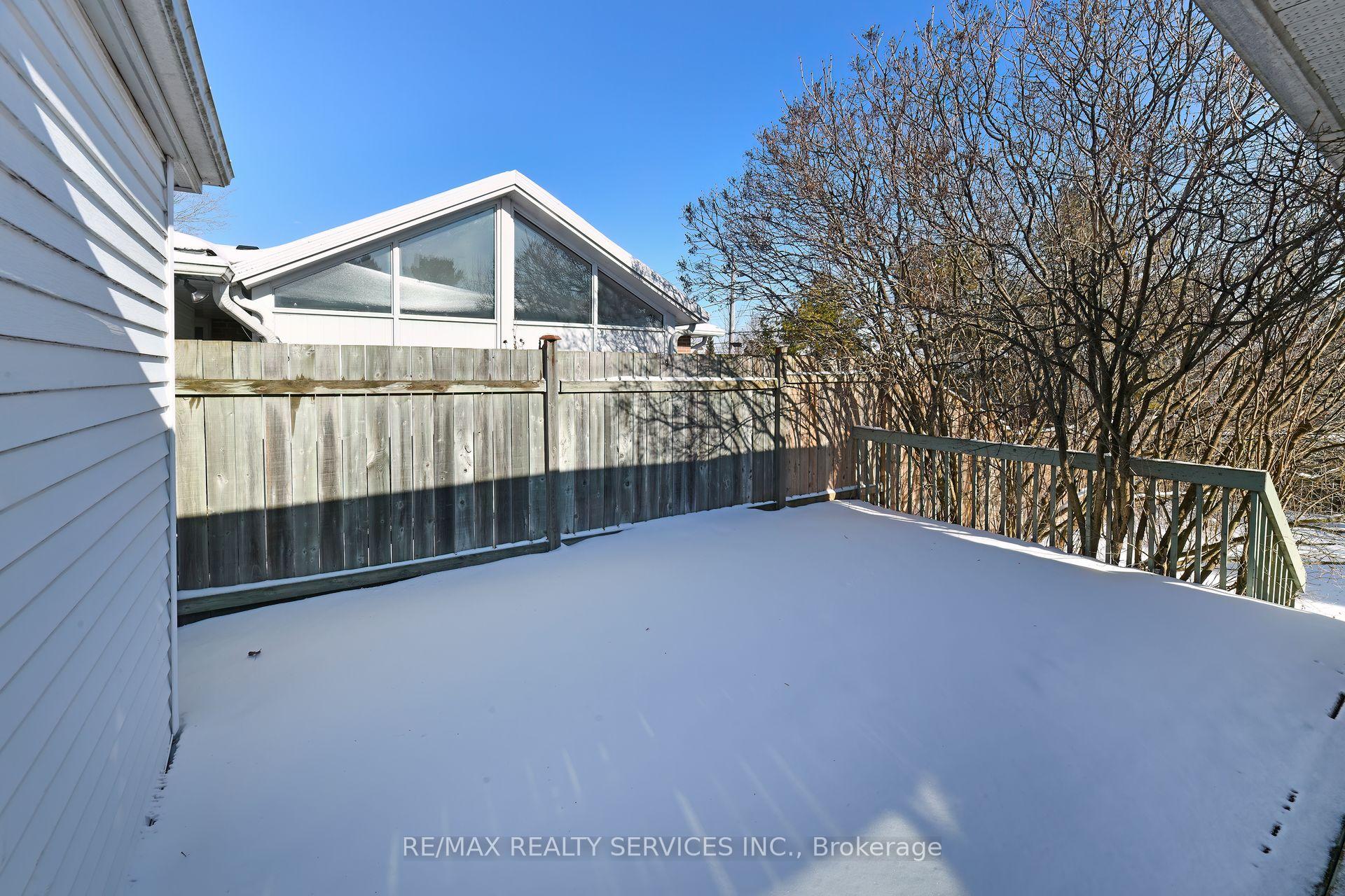 Photo 25 of 66 Gregory Road, Ajax, South East — HOMEH