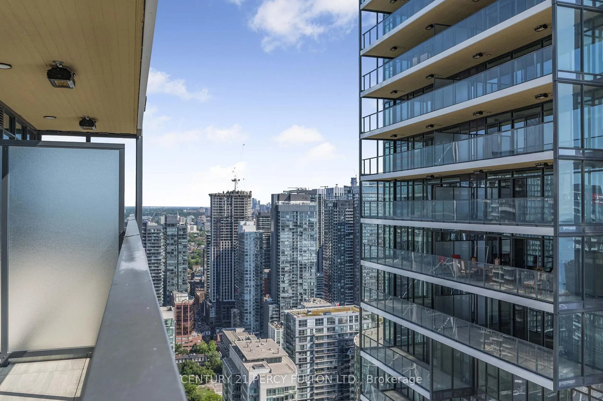 Photo 24 of Unit 5107, 3 Concord Cityplace Way, Toronto, Waterfront Communities — HOMEH
