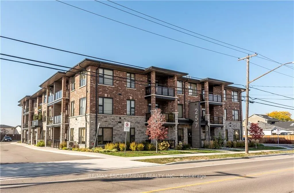 Photo 4 of Unit 302, 257 Millen Road, Hamilton, Stoney Creek — HOMEH