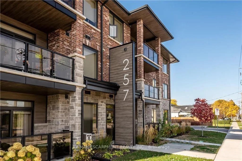 Photo 5 of Unit 302, 257 Millen Road, Hamilton, Stoney Creek — HOMEH