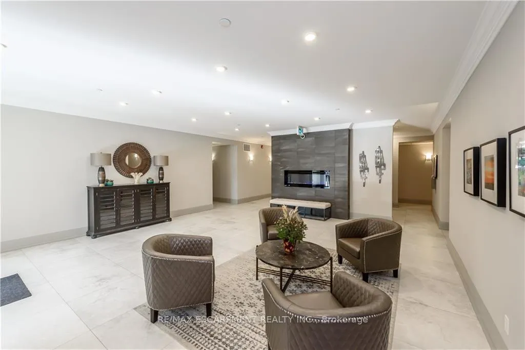 Photo 10 of Unit 302, 257 Millen Road, Hamilton, Stoney Creek — HOMEH
