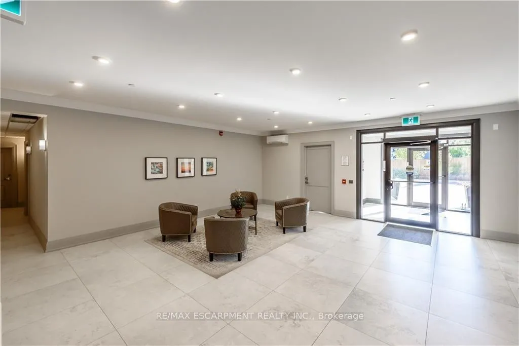 Photo 11 of Unit 302, 257 Millen Road, Hamilton, Stoney Creek — HOMEH