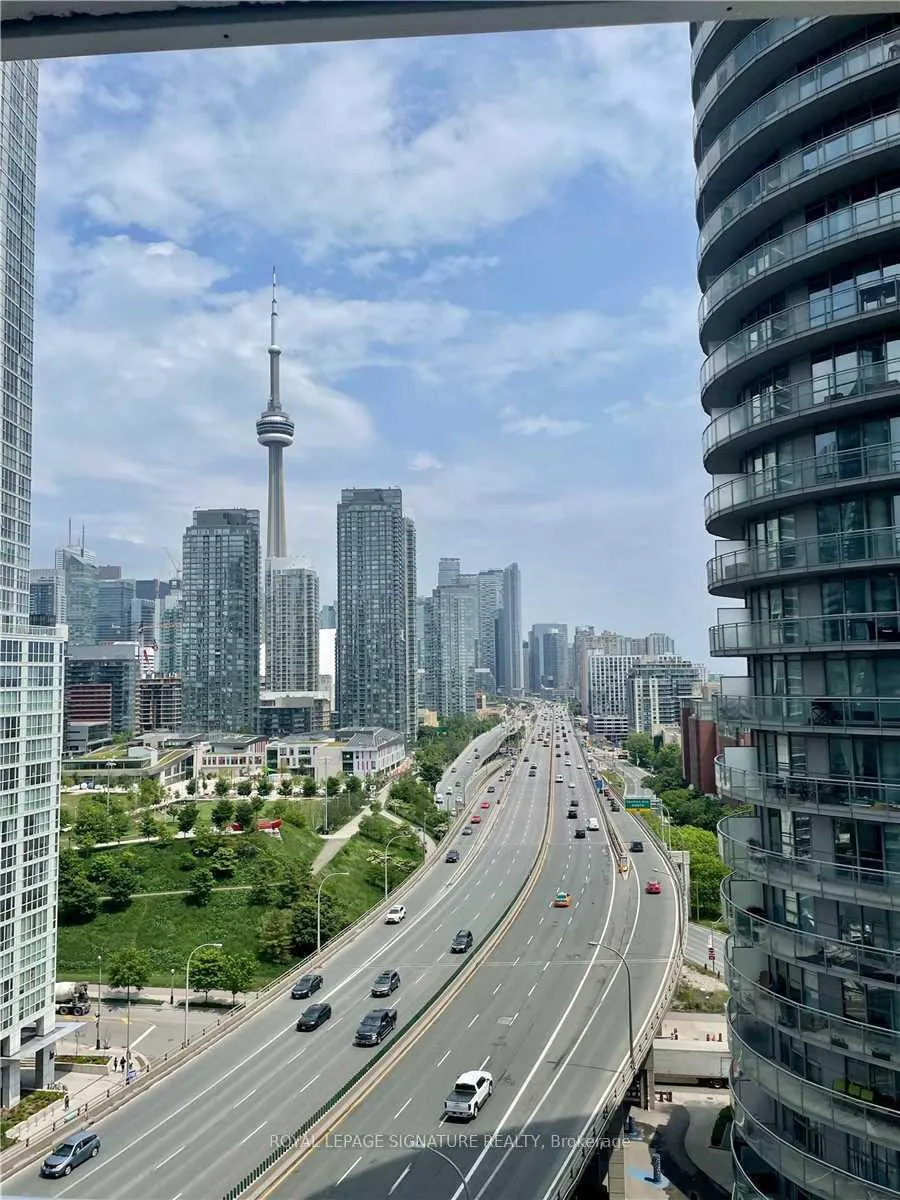 Photo 13 of Unit 1811, 17 Bathurst Street, Toronto, Waterfront Communities — HOMEH