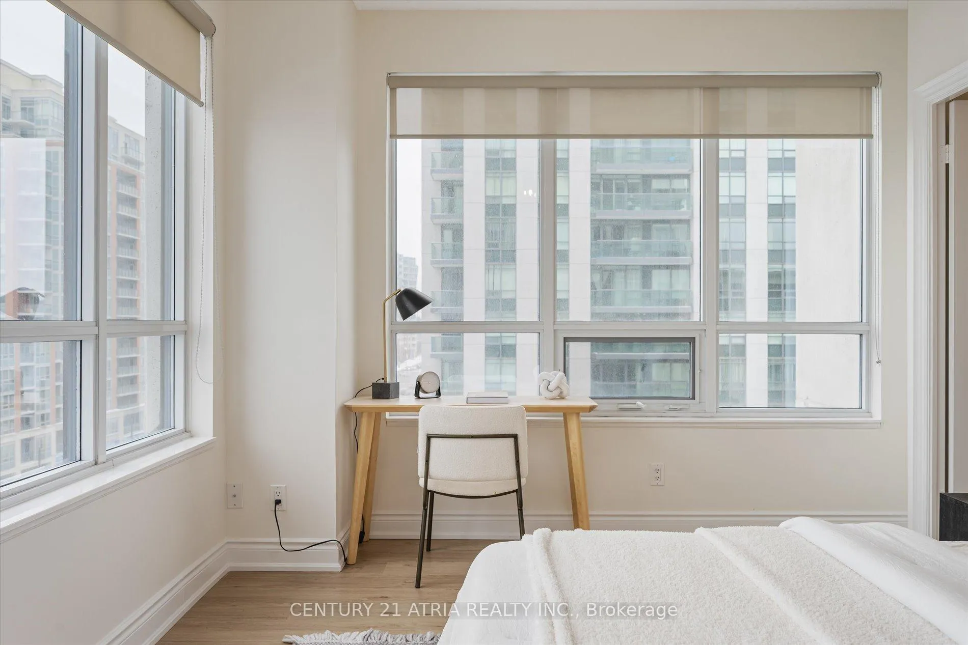 Photo 17 of Unit 808, 89 South Town Centre Boulevard, Markham, Unionville — HOMEH