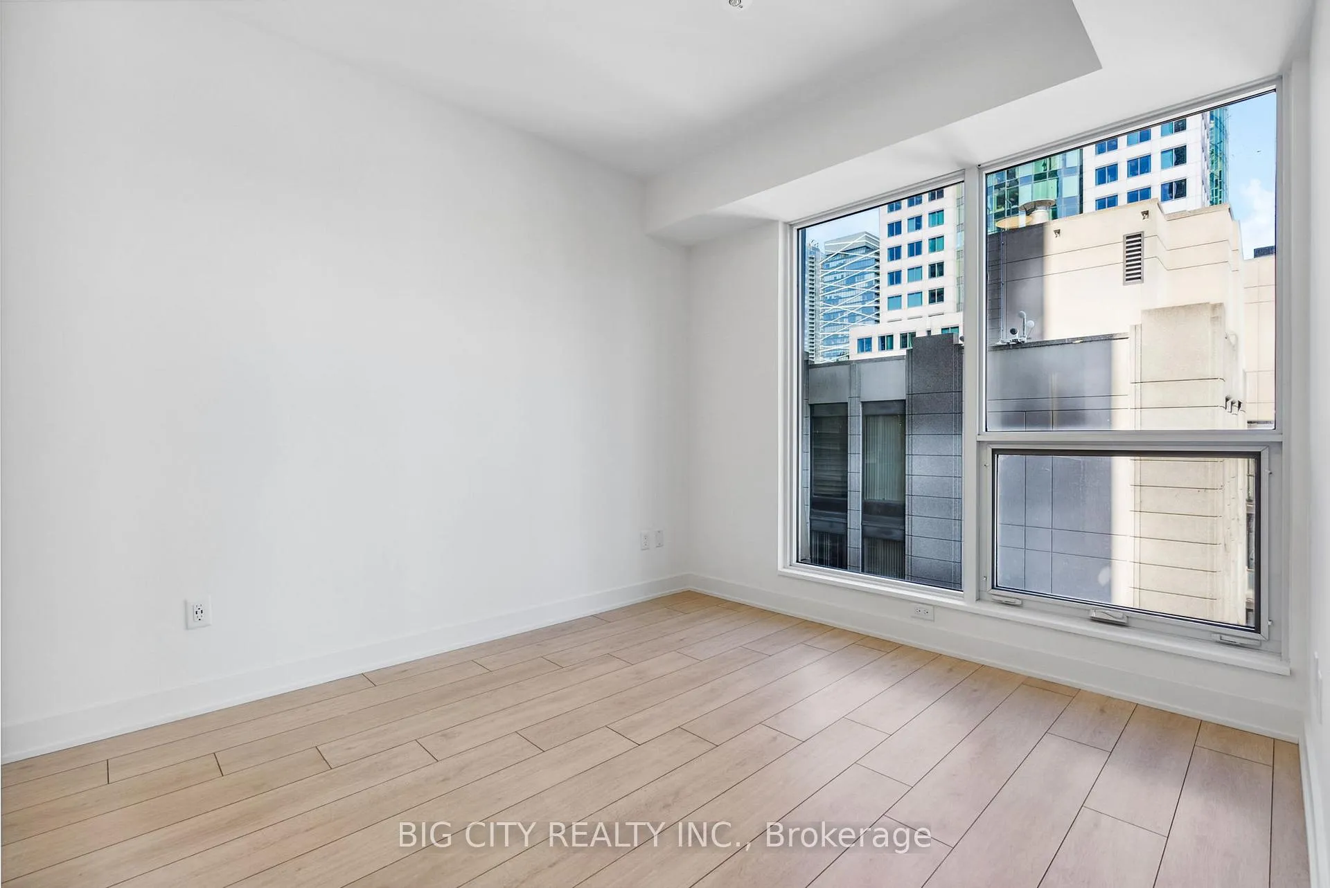 Photo 14 of Unit 1608, 15 Mercer Street, Toronto, Waterfront Communities — HOMEH