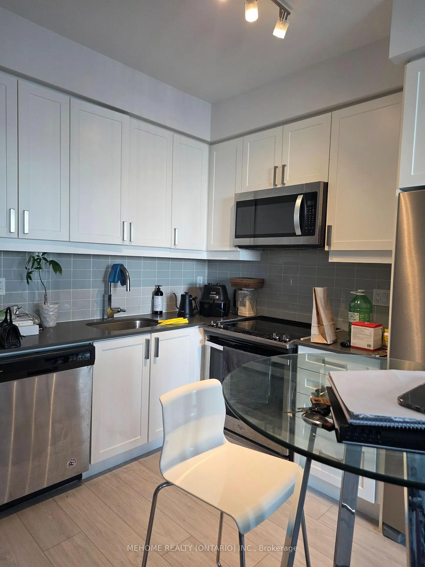Photo 5 of Unit 2012, 7895 Jane Street, Vaughan, Concord — HOMEH