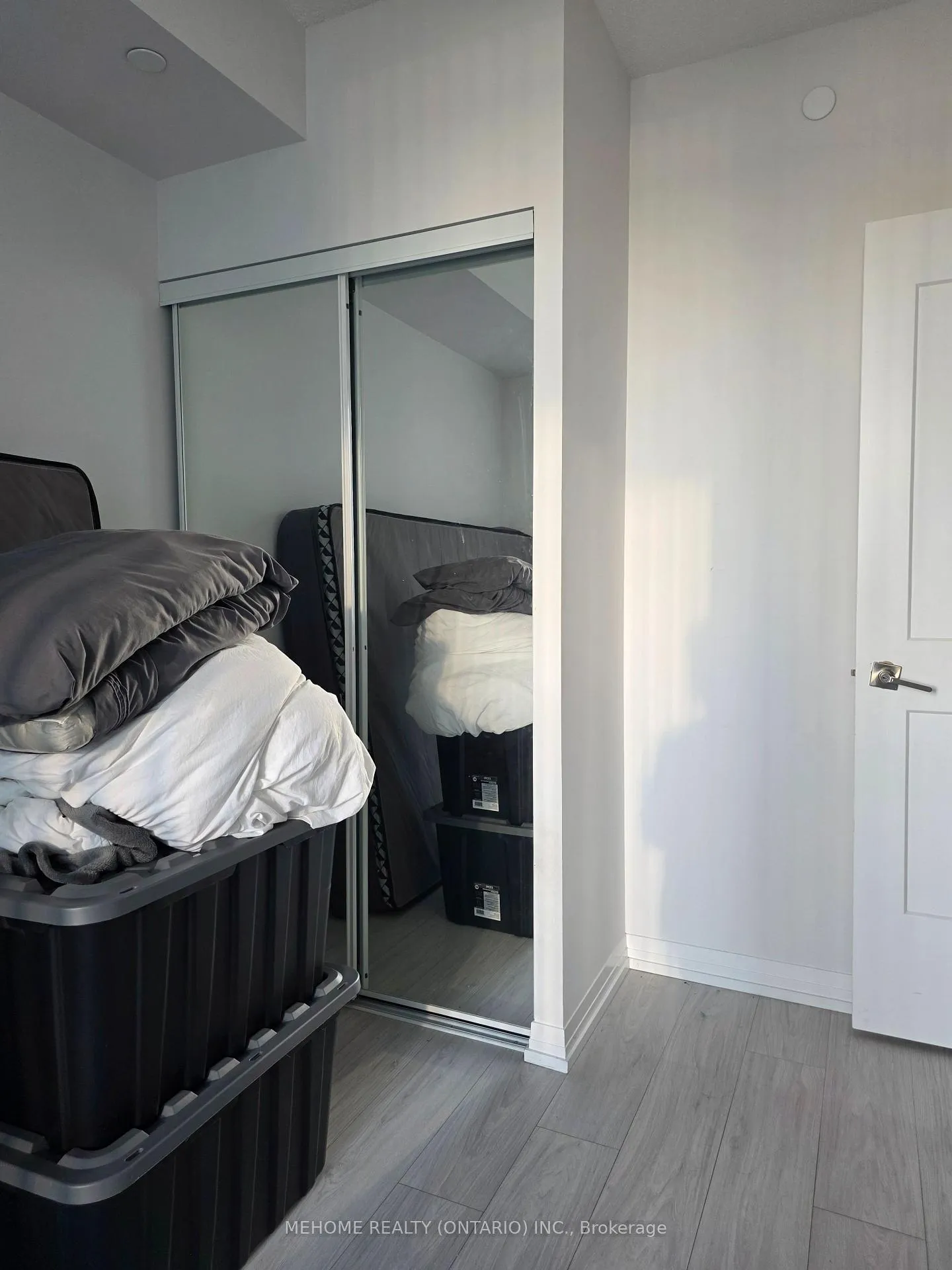 Photo 10 of Unit 2012, 7895 Jane Street, Vaughan, Concord — HOMEH