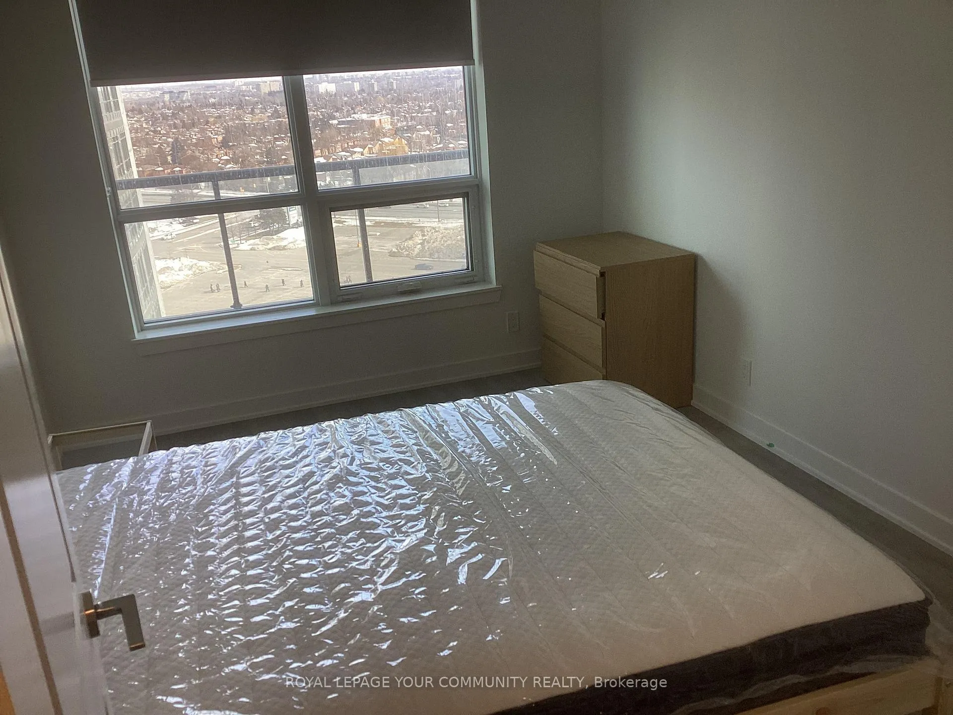 Photo 9 of Unit A1509, 30 Upper Mall Way, Vaughan, Brownridge — HOMEH