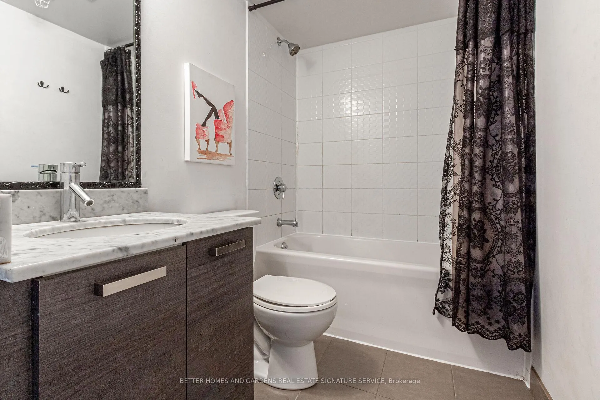 Photo 9 of Unit 515, 36 Lisgar Street, Toronto, Little Portugal — HOMEH