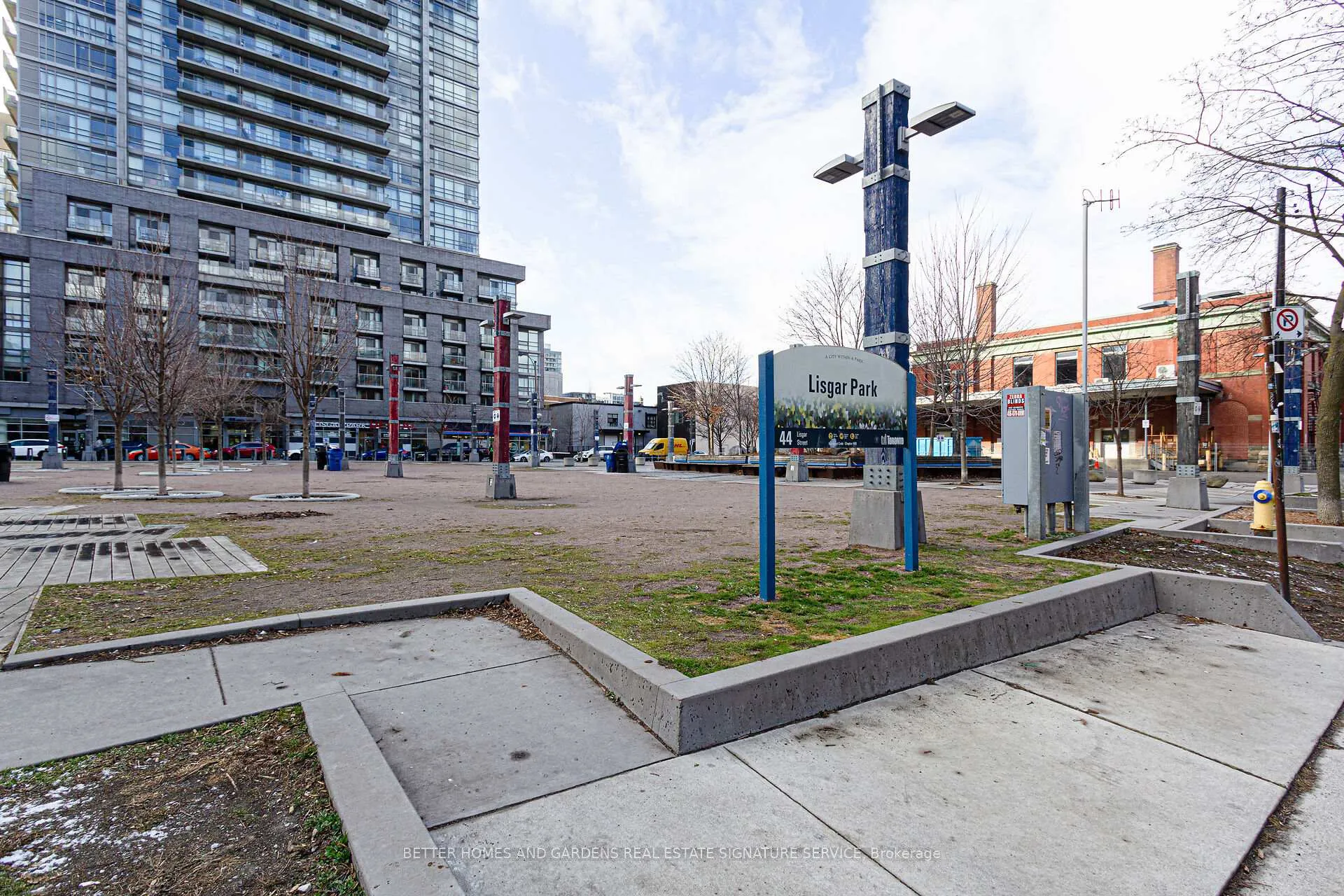 Photo 14 of Unit 515, 36 Lisgar Street, Toronto, Little Portugal — HOMEH