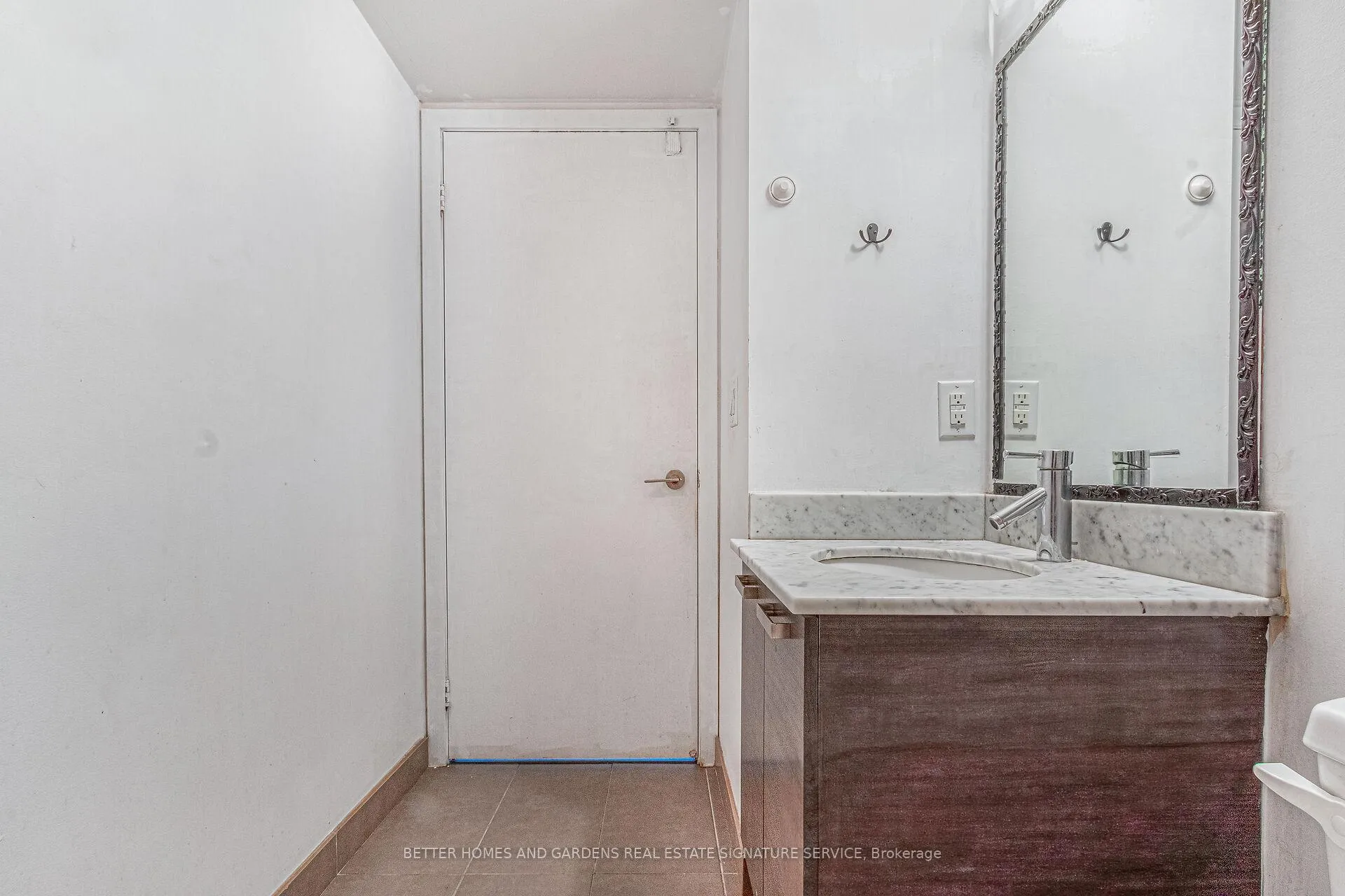 Photo 23 of Unit 515, 36 Lisgar Street, Toronto, Little Portugal — HOMEH
