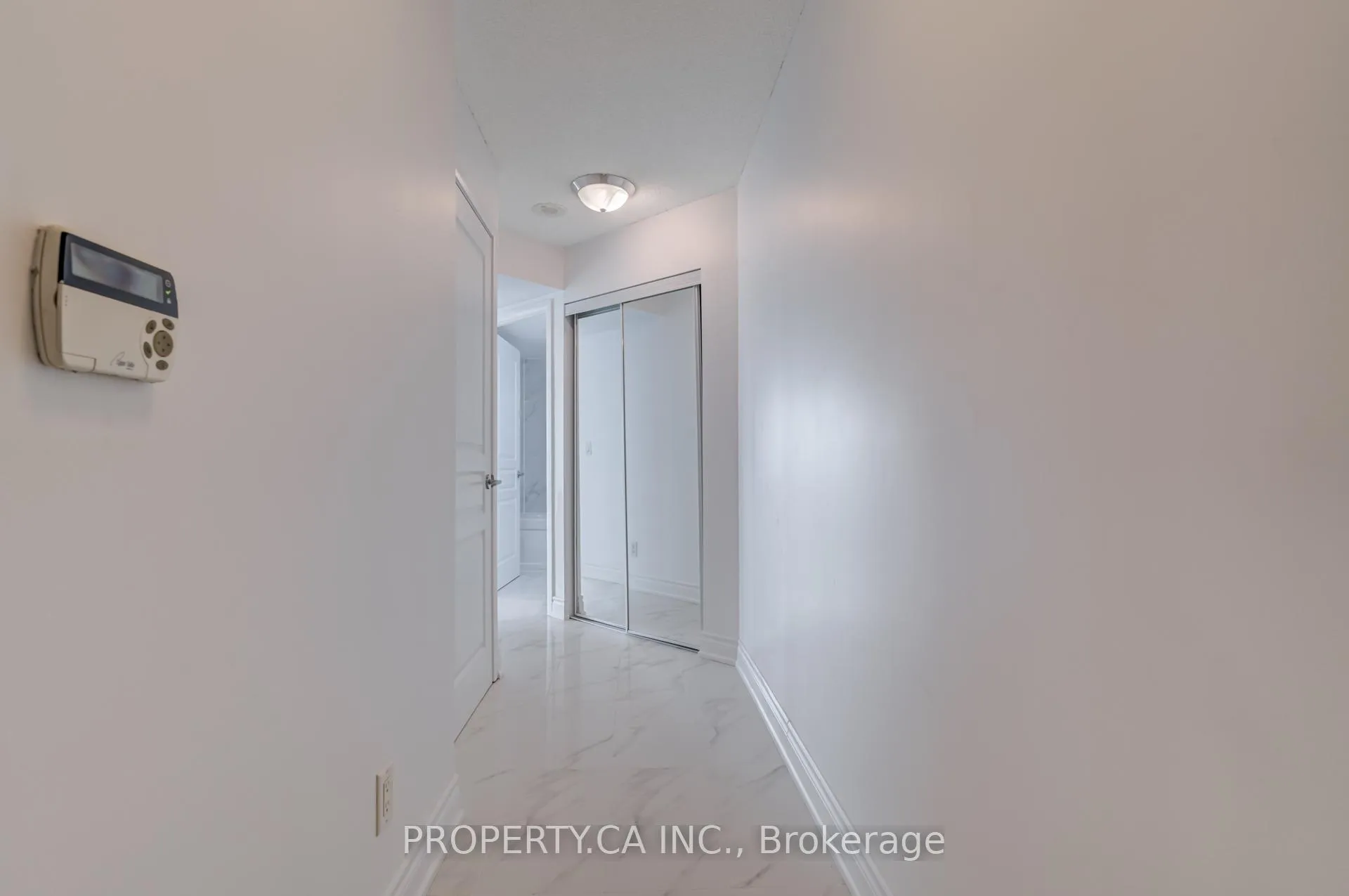 Photo 2 of Unit 1213, 18 Yonge Street, Toronto, Waterfront Communities — HOMEH