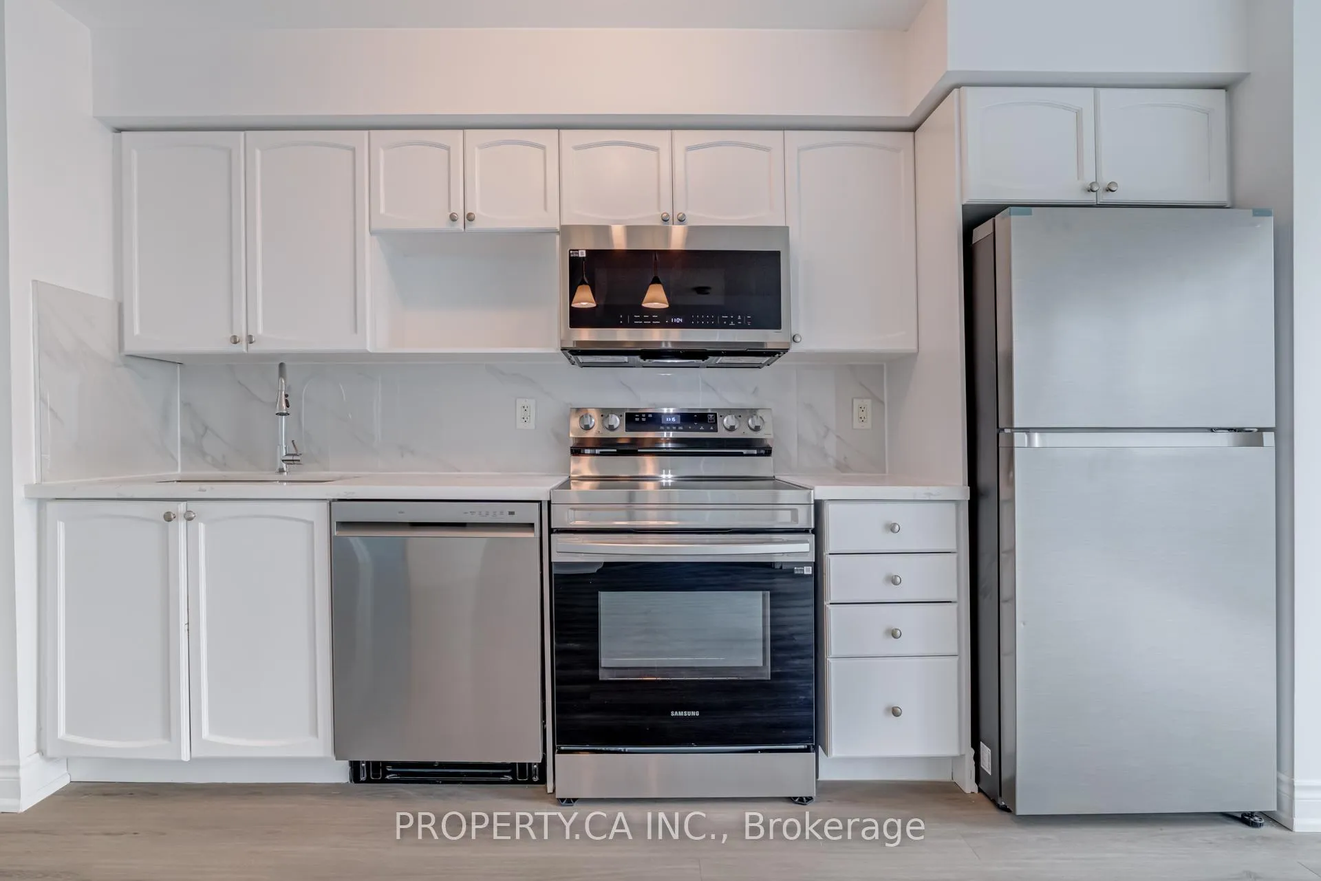 Photo 9 of Unit 1213, 18 Yonge Street, Toronto, Waterfront Communities — HOMEH