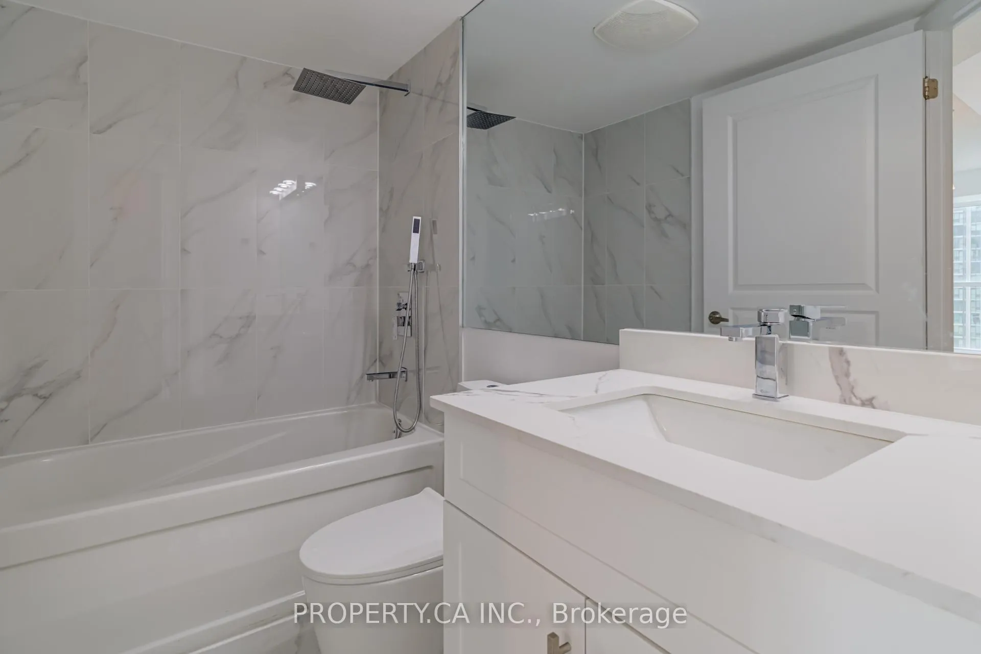 Photo 18 of Unit 1213, 18 Yonge Street, Toronto, Waterfront Communities — HOMEH