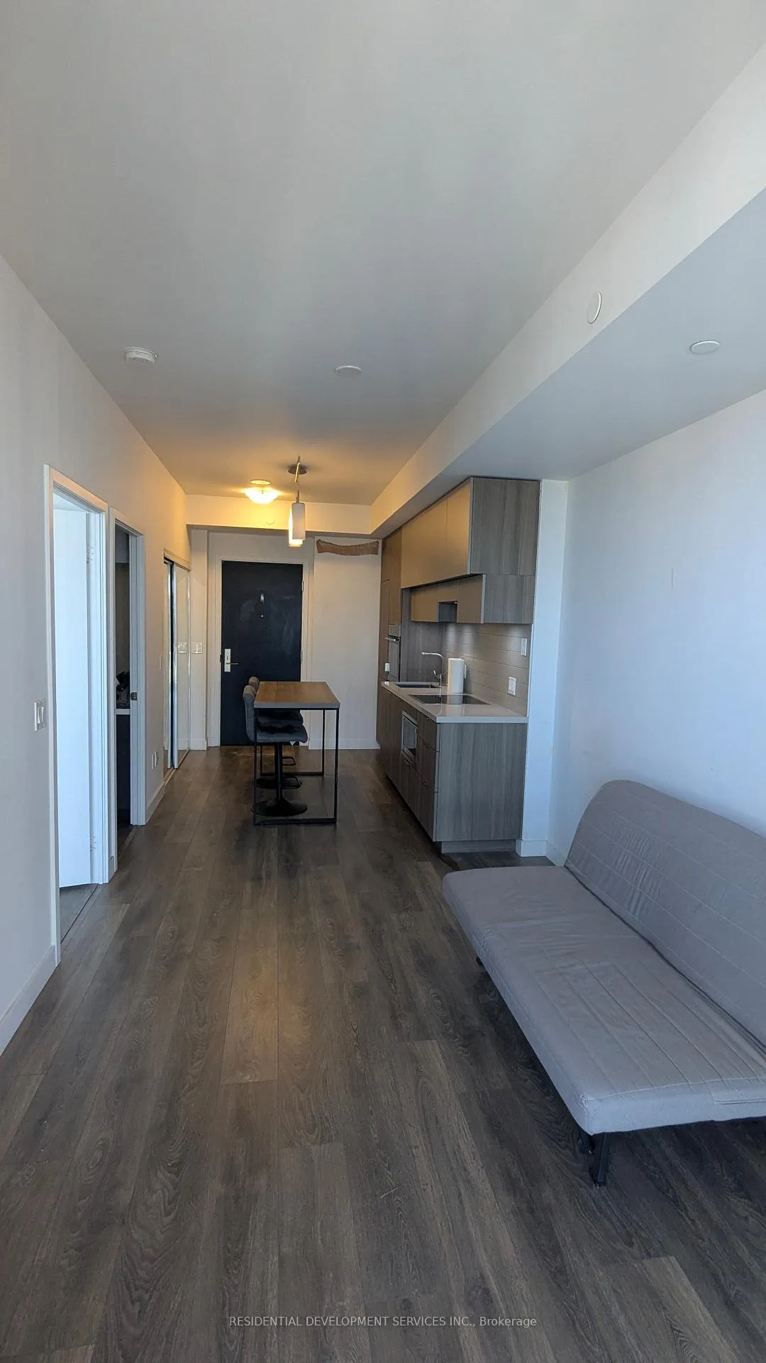 Photo 4 of Unit 3410, 8 Eglinton Avenue E, Toronto, Mount Pleasant West — HOMEH