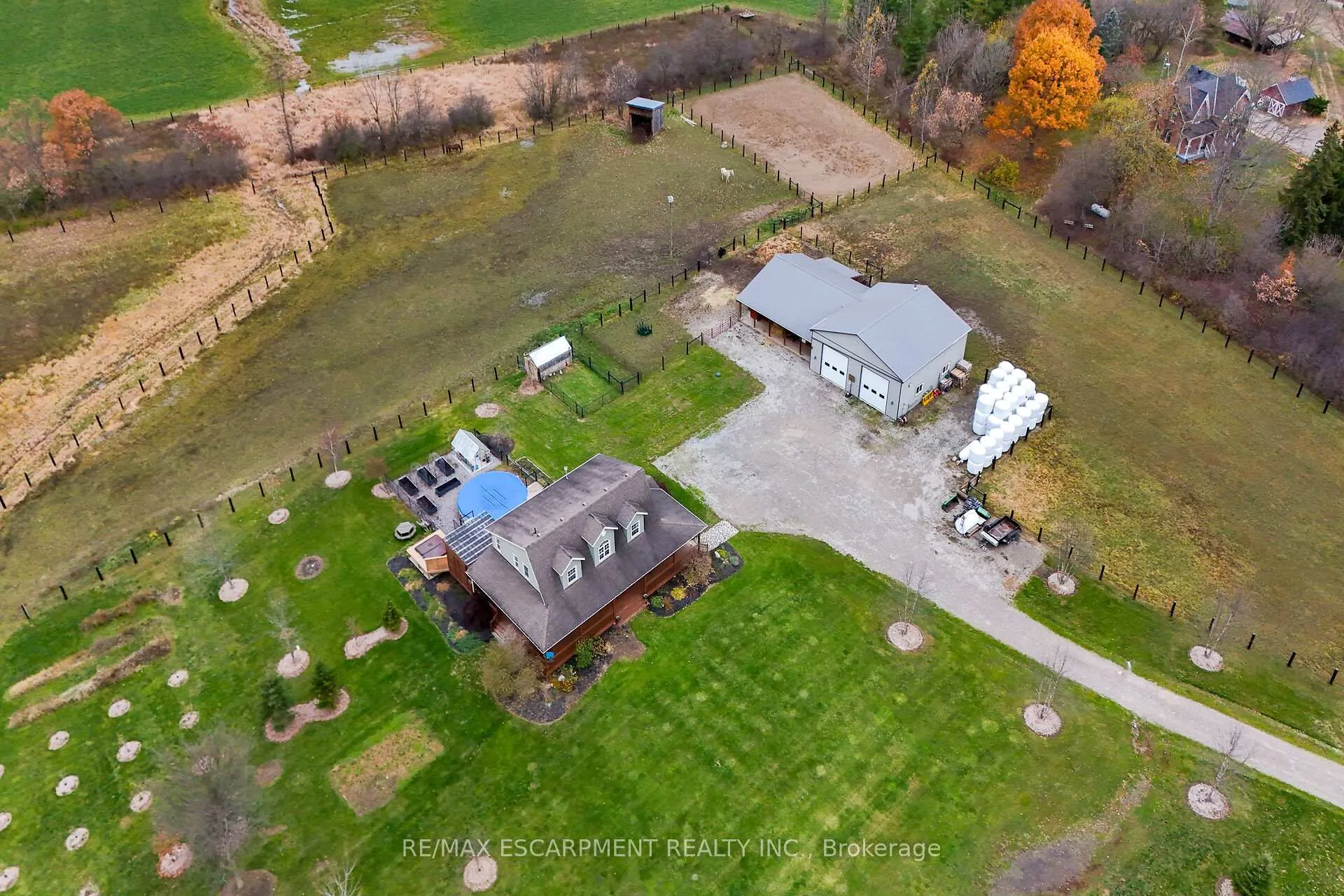 Photo 45 of 389 Junction Road, Haldimand — HOMEH