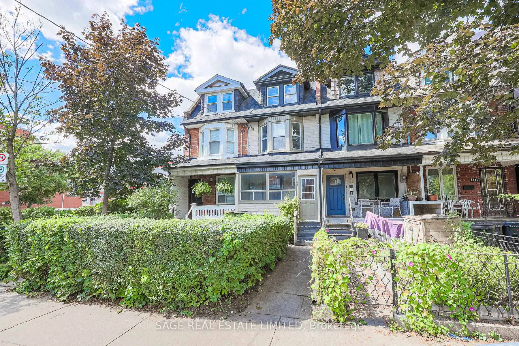Photo 1 of 140 Strachan Avenue, Toronto, Niagara — HOMEH