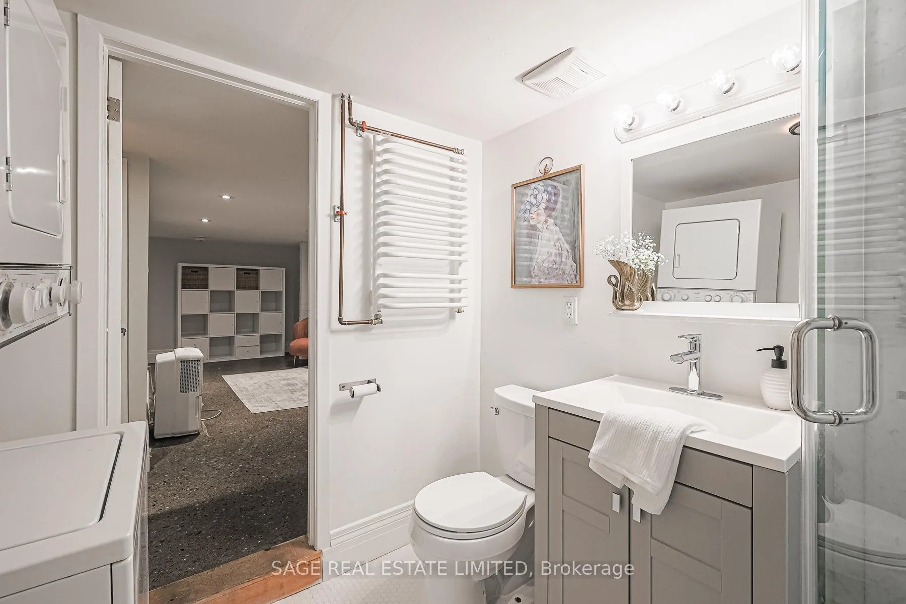 Photo 21 of 140 Strachan Avenue, Toronto, Niagara — HOMEH